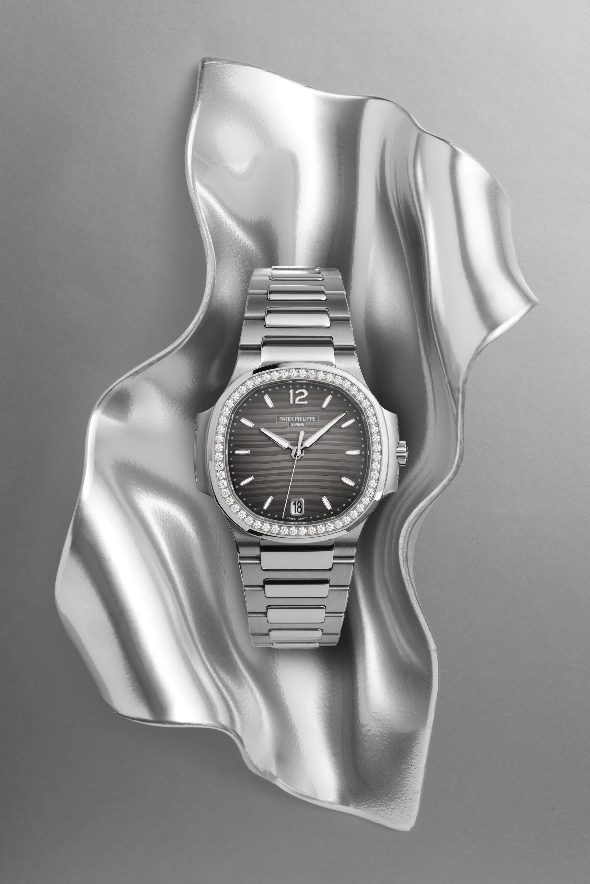 Patek Philippe Fold_5.webp