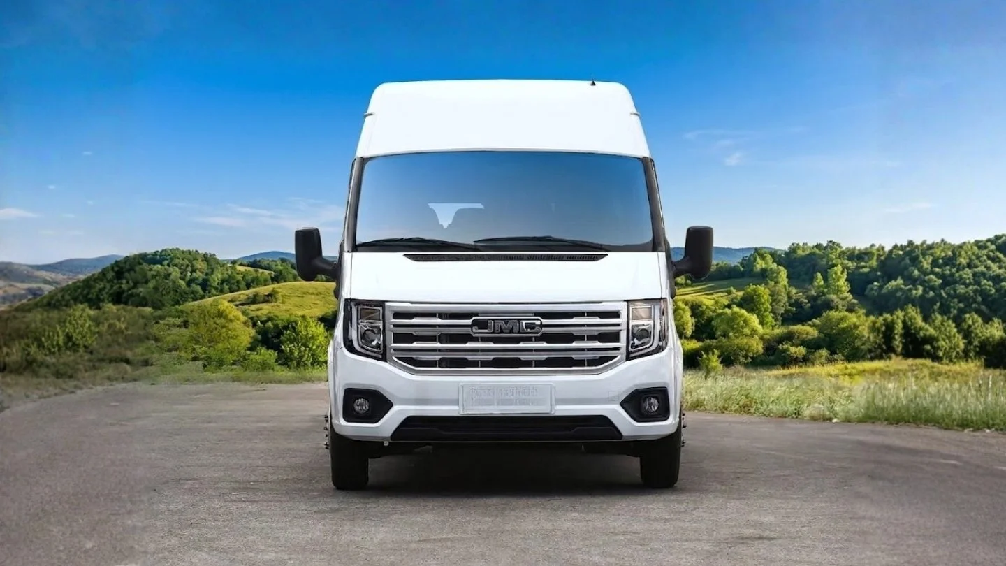 JMC - Grand Touring Bus - Galería 2.jpg