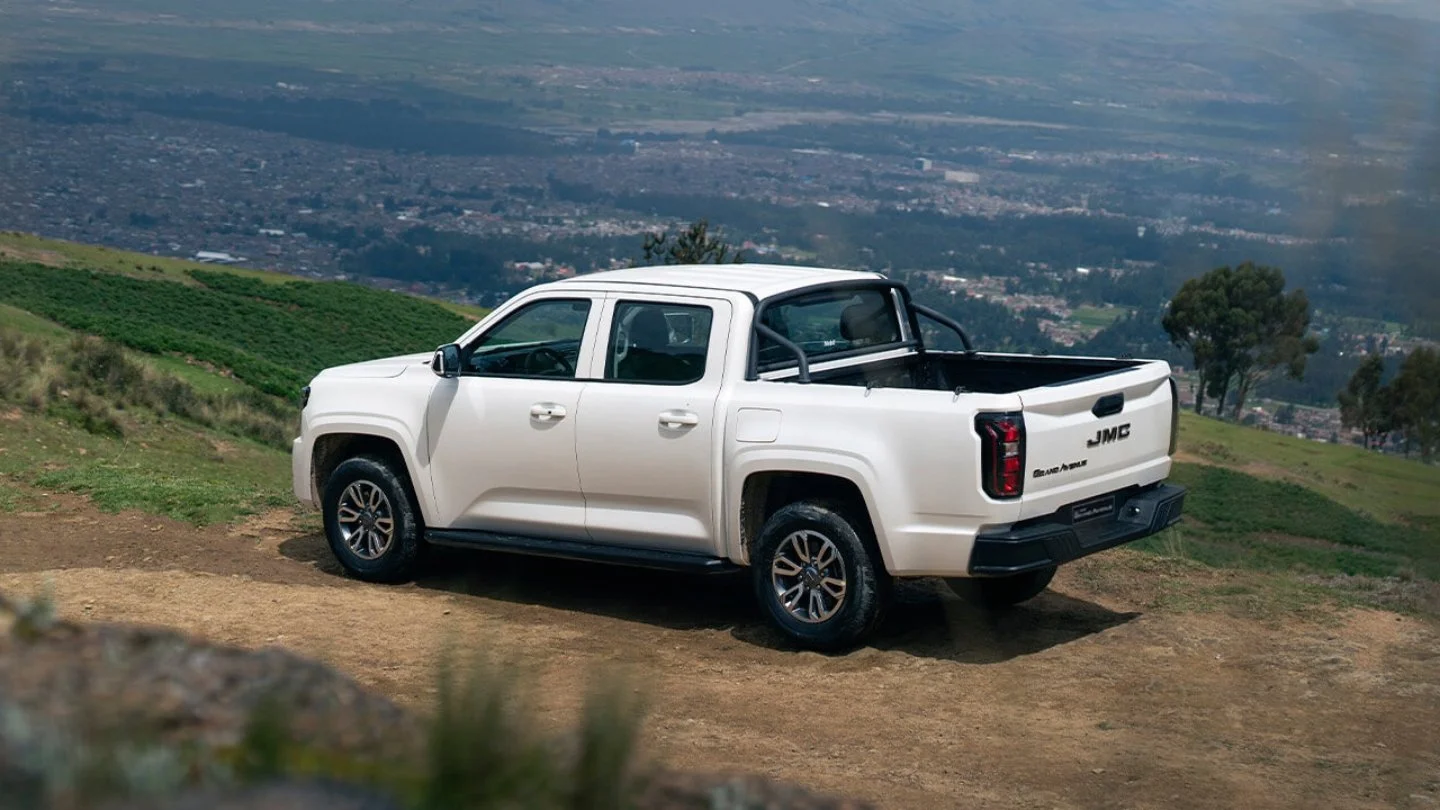 All-New Grand Avenue - Galería 1.jpg