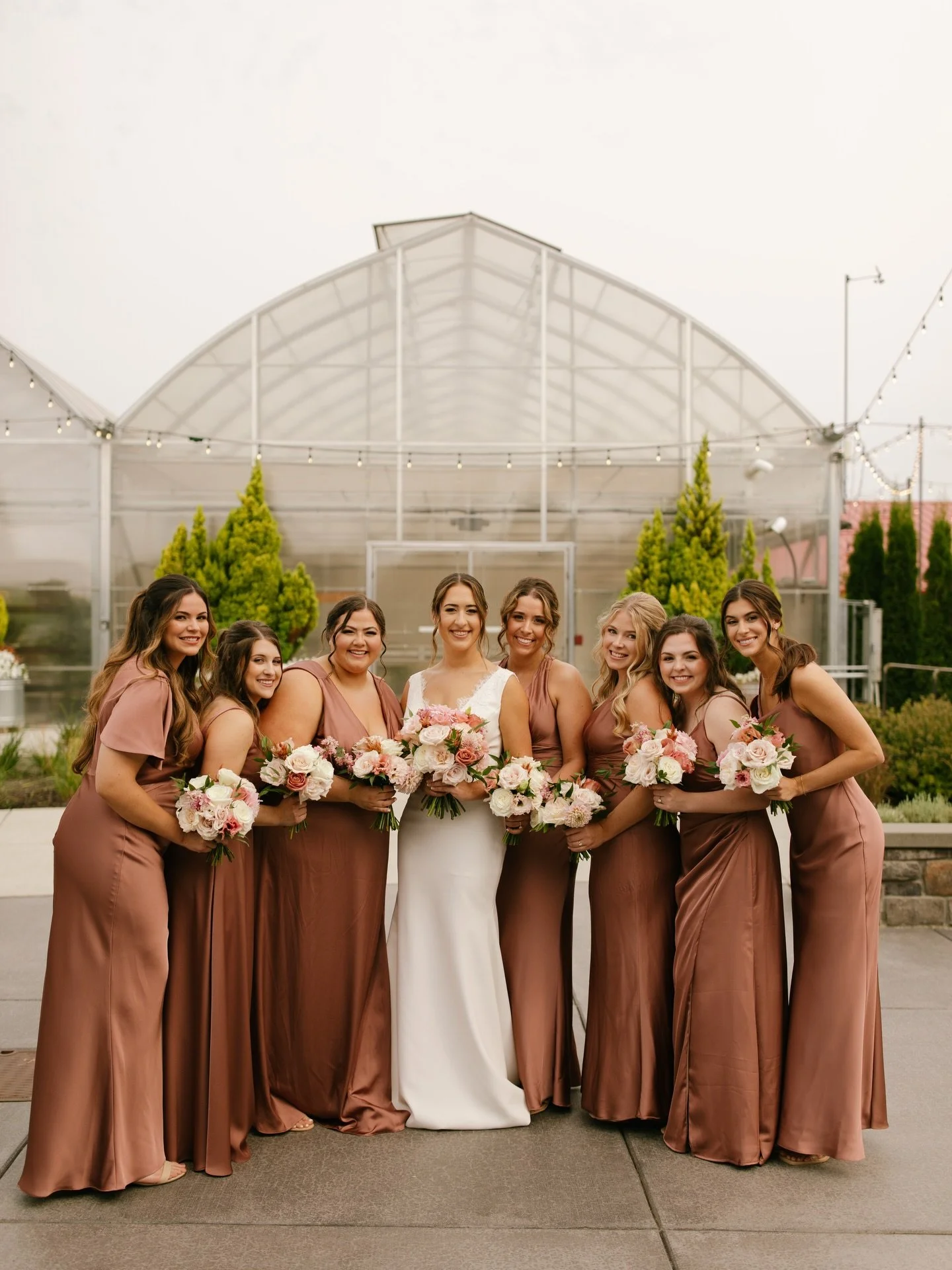 Feeling thankful and oh so sappy as I reflect on this wedding! It was my biggest client wedding of the year. It was also with truly amazing clients and vendors! Who you hire matters, R + N hired the best of the best for their big day and not a detail