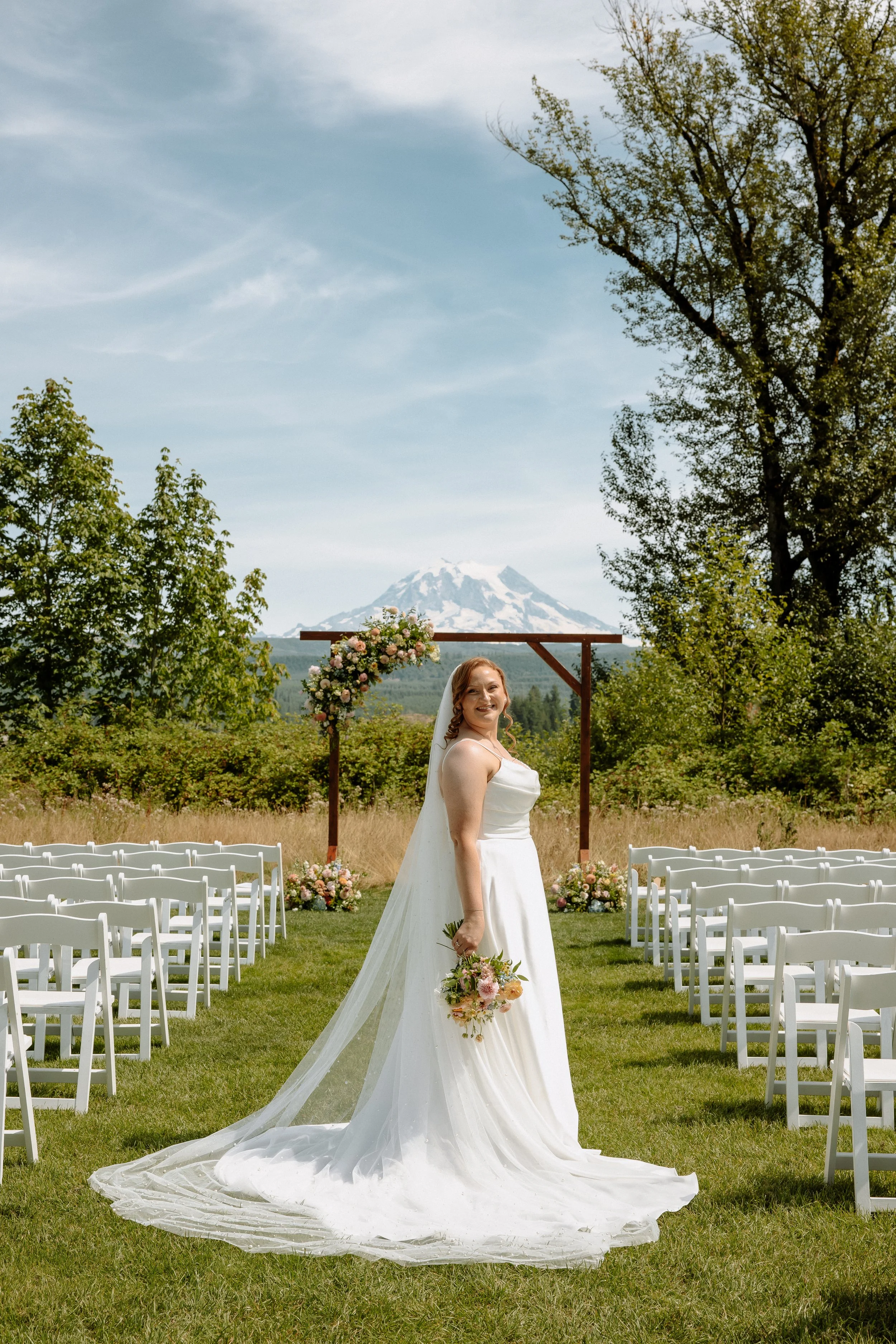 Danika Seabrands Photography, Loveleigh Blooms, Tacoma Florist