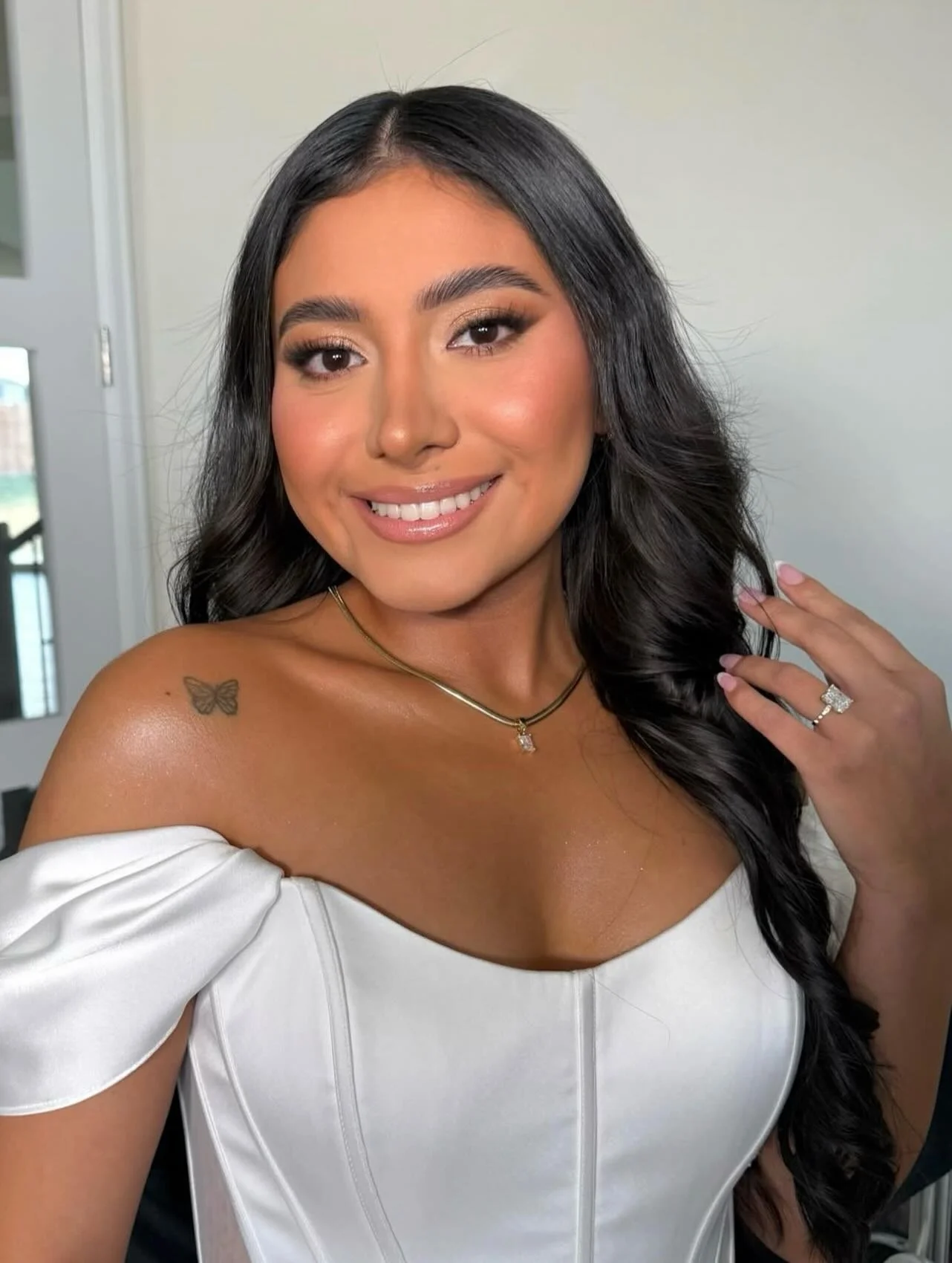 Your wedding tan deserves just as much planning as your hair, makeup and dress ✨

There&rsquo;s something extra special about giving a bride that confidence-boosting, photo-ready glow before her big day 🤍 A custom spray tan enhances your natural ski