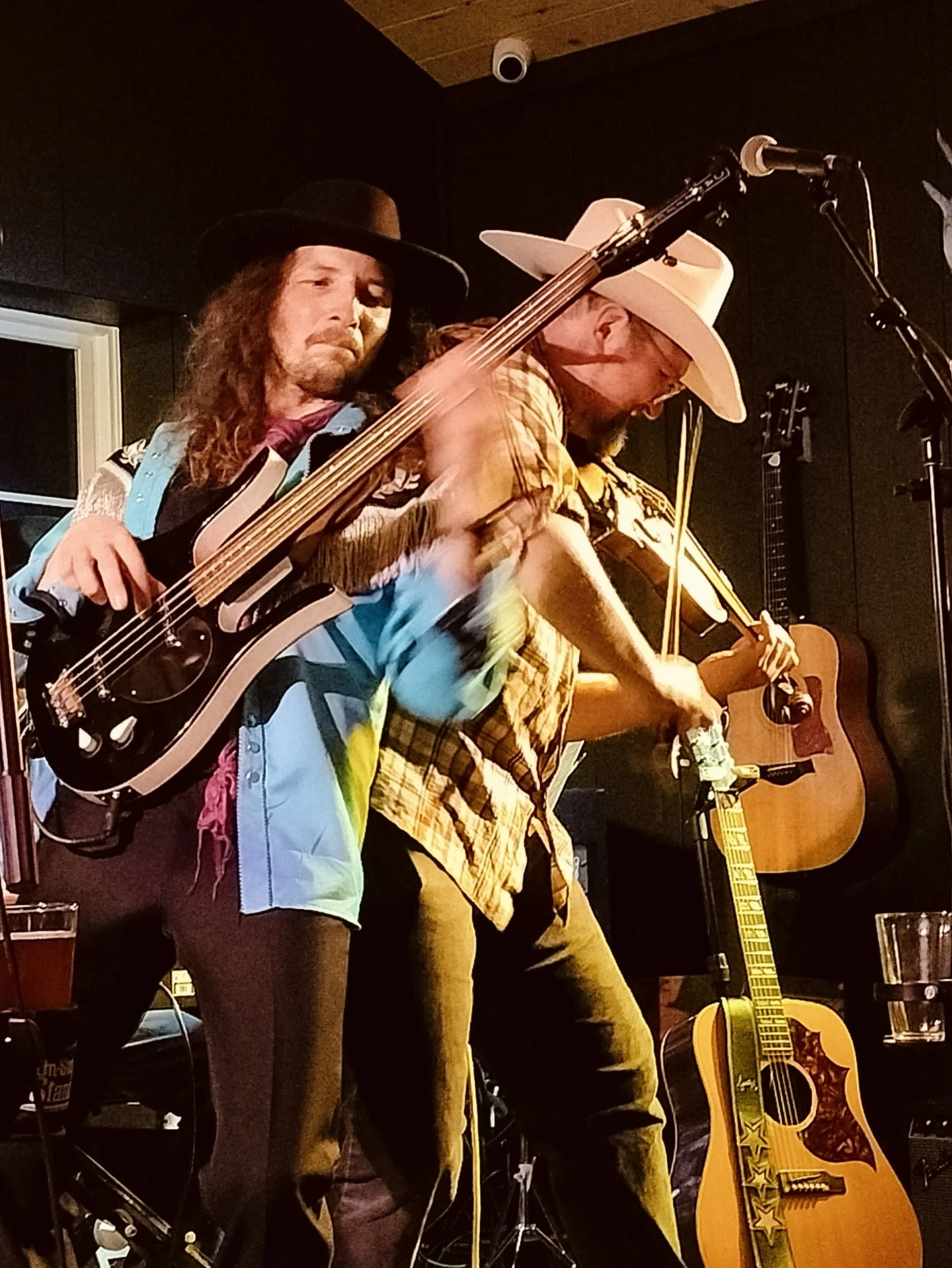 Thanks for the fun last night @lakeannbrewingcompany. See y&rsquo;all at @thegardentheater next month (4/10)
.
.
.
.
.
.
.
.
.
.
#90scountry #frankfortmichigan #fiddle #bassface #countrymusic