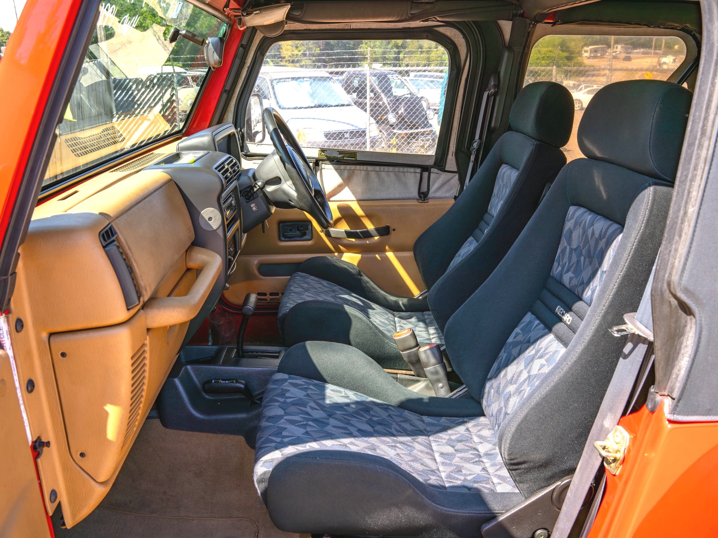 Jeep-9.jpg