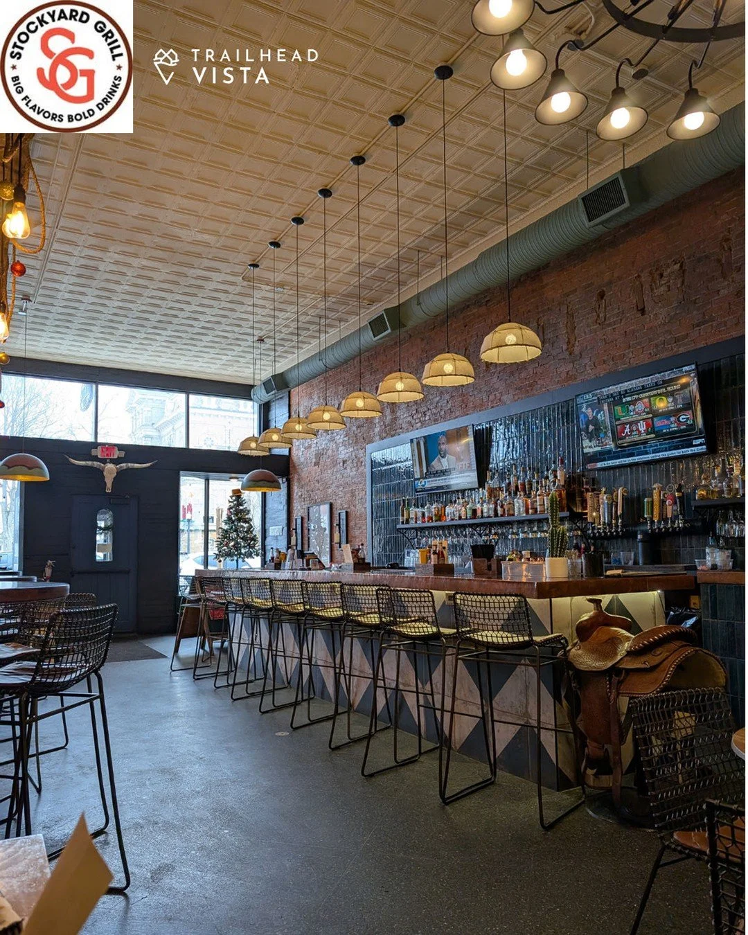 🌟🍔 Have you visited Stockyard Grill yet? We&rsquo;re here to let you know it&rsquo;s only a quick 10-minute drive from Trailhead Vista community &mdash; and trust us, you won&rsquo;t want to miss this! With amazing food, delicious drinks, and a vib