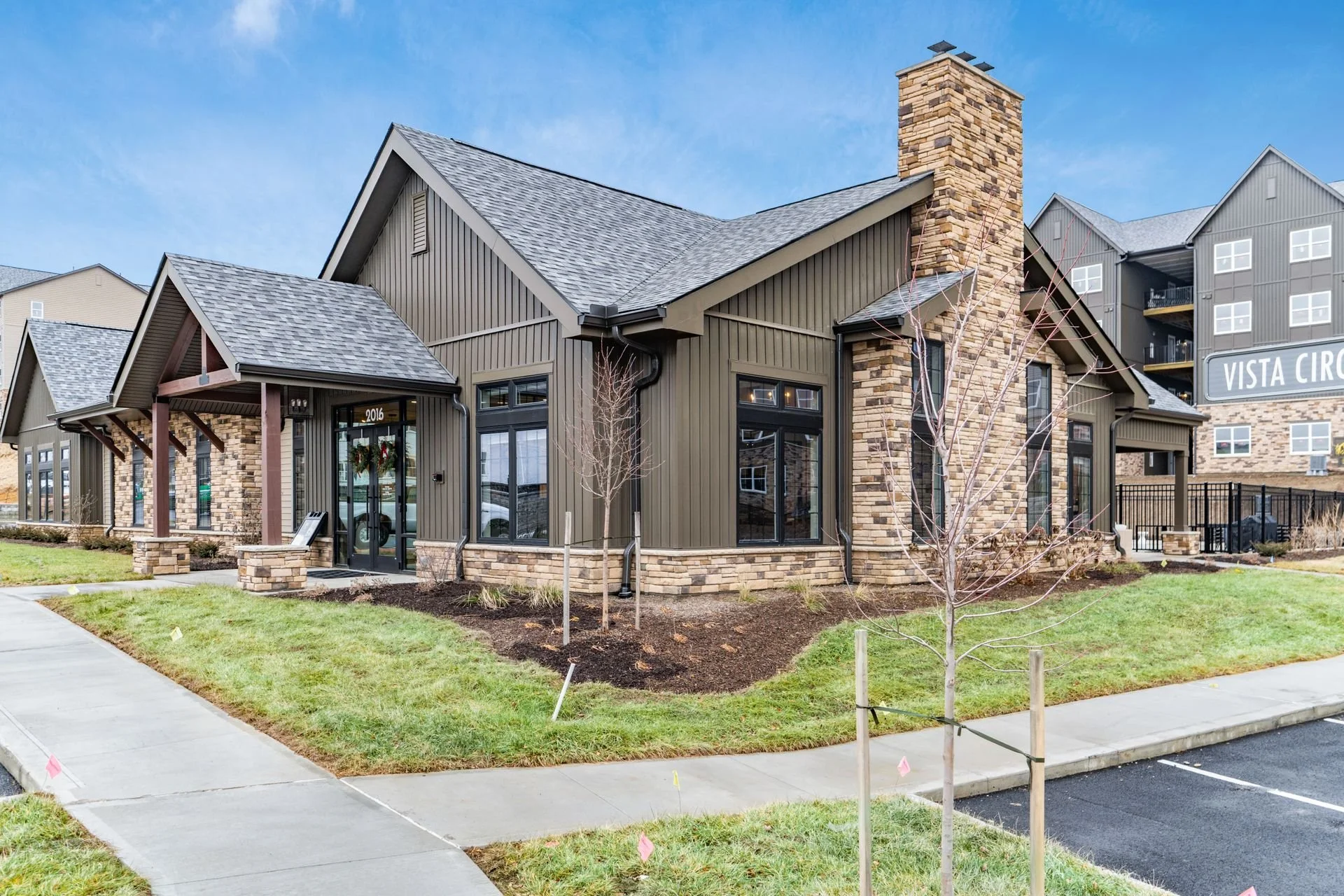 Trailhead Vista - 01.jpg