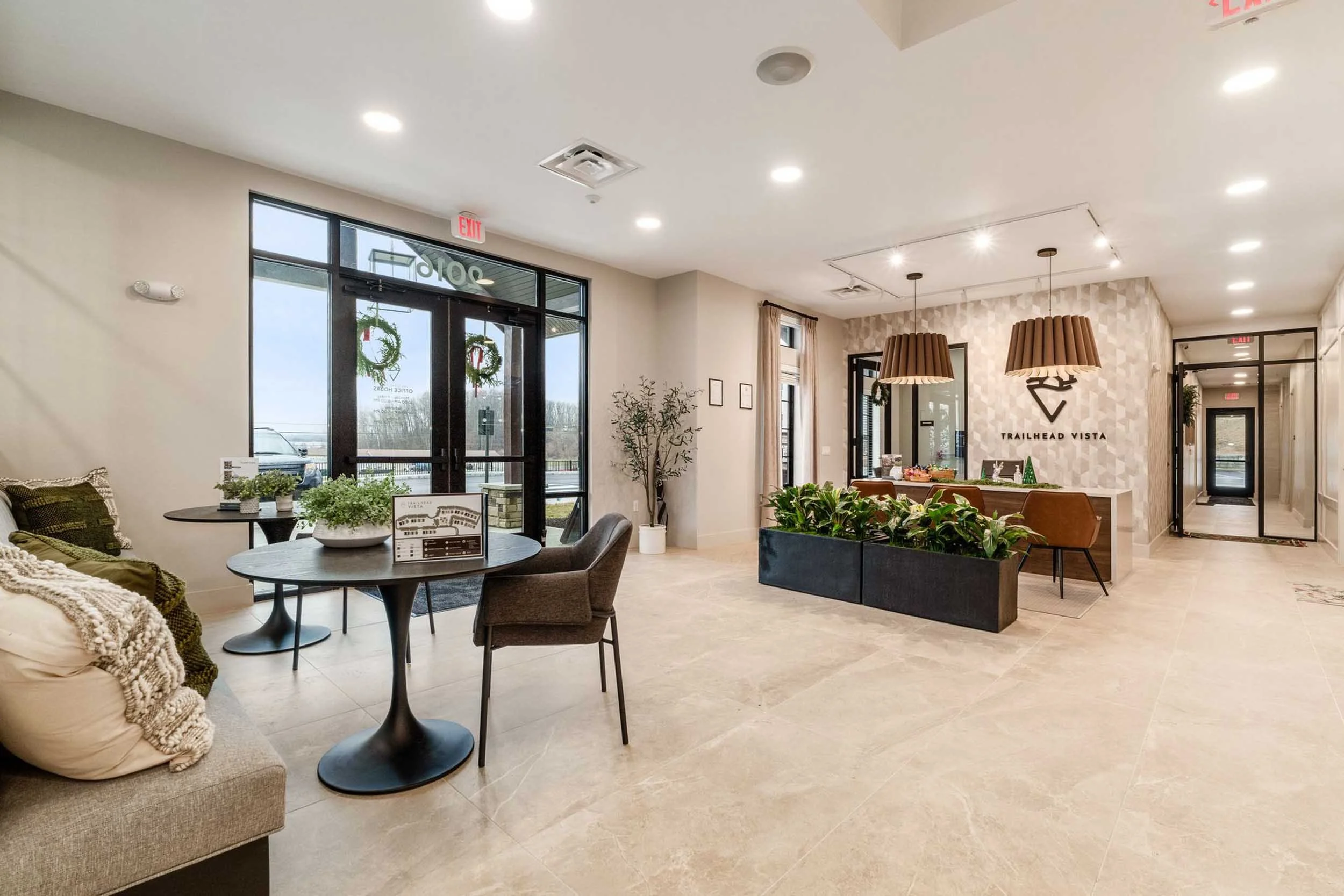 Trailhead Vista - 03.jpg