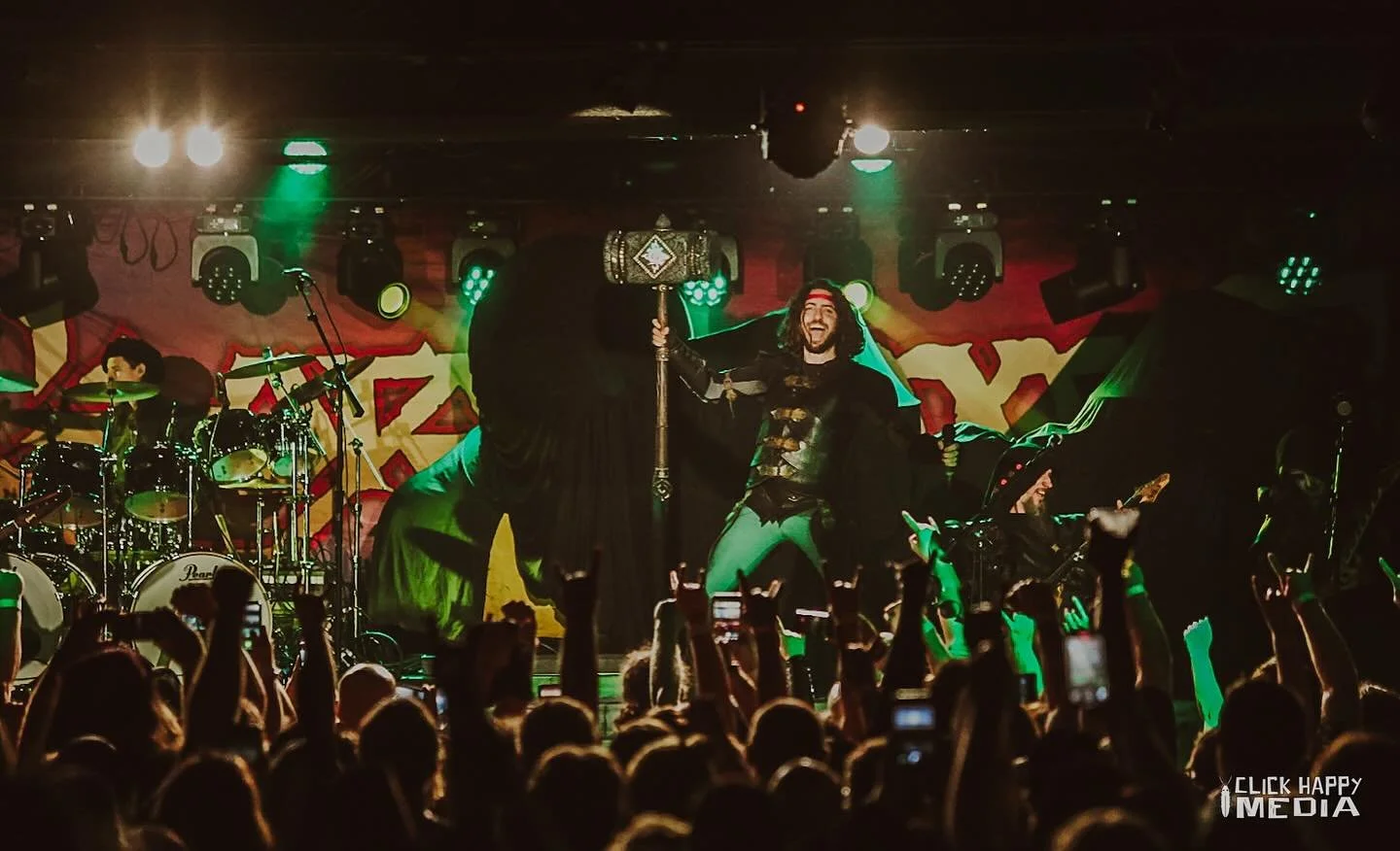 Fighting goblins by moonlight, taking naps at daylight - It&rsquo;s @sozosm of @gloryhammerofficial !
&mdash;
#gloryhammer #grandrapids #theintersection #metal #powermetal #goblinkingofthedarkstormgalaxy