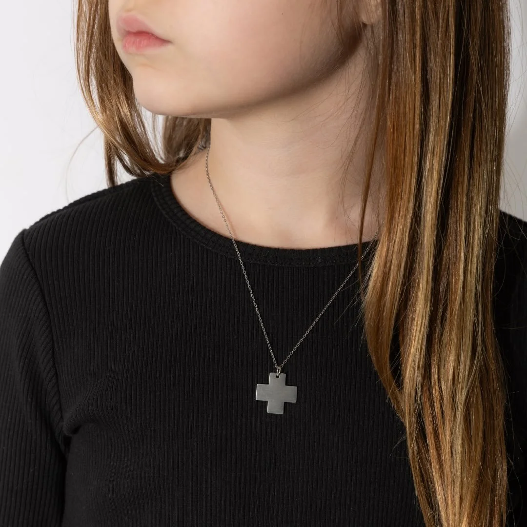 GIVEAWAY

My dear friends,
 If you&rsquo;re willing to share The InBetween Studio with someone you love, I&rsquo;d be incredibly grateful. 🖤

As a small thank-you, I&rsquo;m gifting an Icon necklace&mdash;your choice of Silvern or Golden. All detail