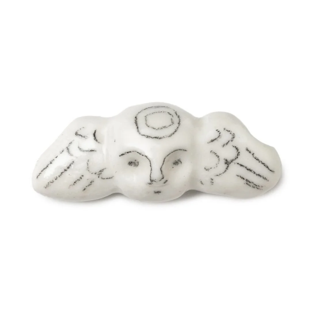 YOURS, TRULY

Create a Strand that reflects what matters to you.

Choose from 20 handcrafted monochrome porcelain beads, each detailed with fine line work and ready for meaning.

In order of appearance: angel, apple, bed, bird in hand, and book 

Des