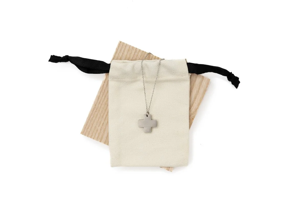 Icon Necklace- Silvern