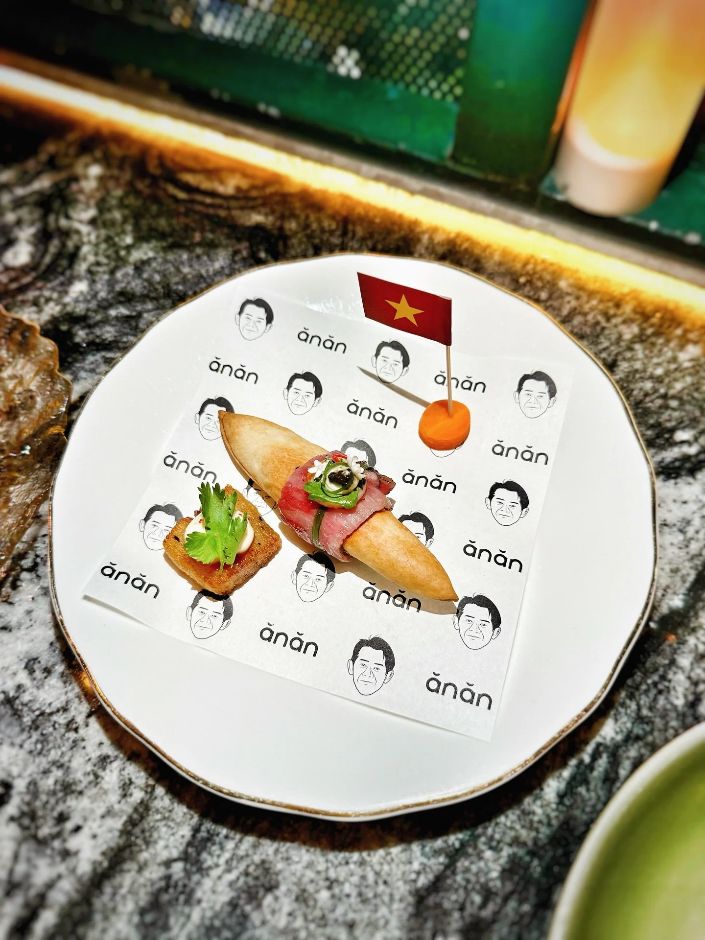 HEDO LOVES VIETNAM

#vietnam #vietfood #vietnamtravel #saigon #đ&agrave;lạt #hồch&iacute;minh #hanoi #travelnow #traveller #travelingram #foodfreedom #mapsofinstagram #taste #hedonism