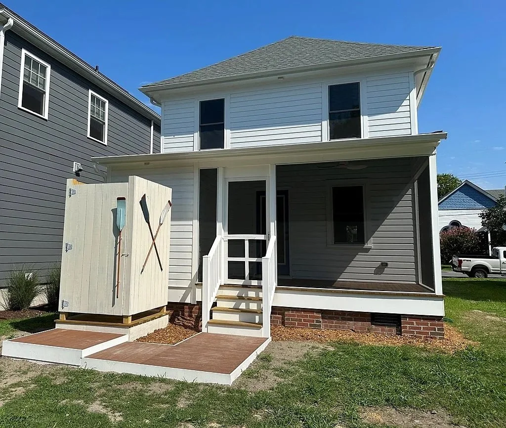 504 Jefferson Back Exterior 2.jpeg