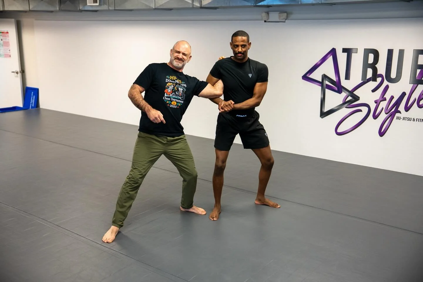 Self-defense class is every Friday at 11 AM with Coach @letterten 🔥

This class is open to adults of all ages and experience levels. 

You don&rsquo;t have to be a fighter to learn how to fight back! 

📸 cred: @dianabowen 

#selfdefense #martialart