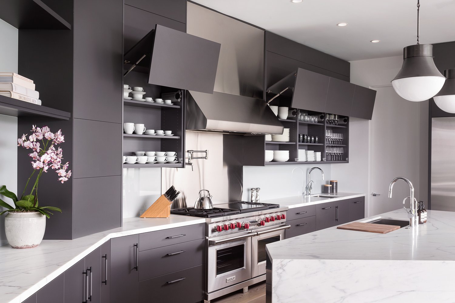 lcm_kitchen_doors_v1_webres.jpg