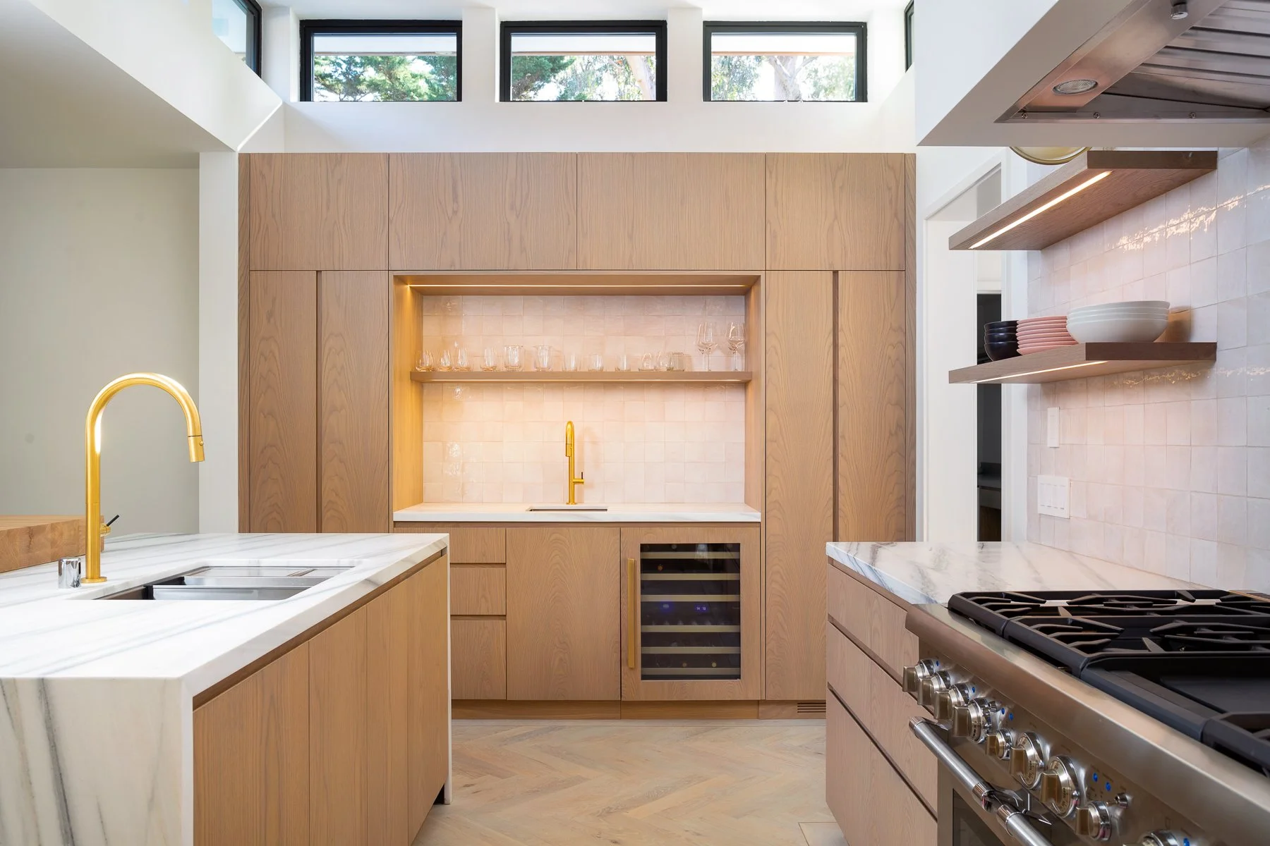 mw_lotusevan_kitchenbar_v1_webres-Web Resolution JPEG-2.jpg