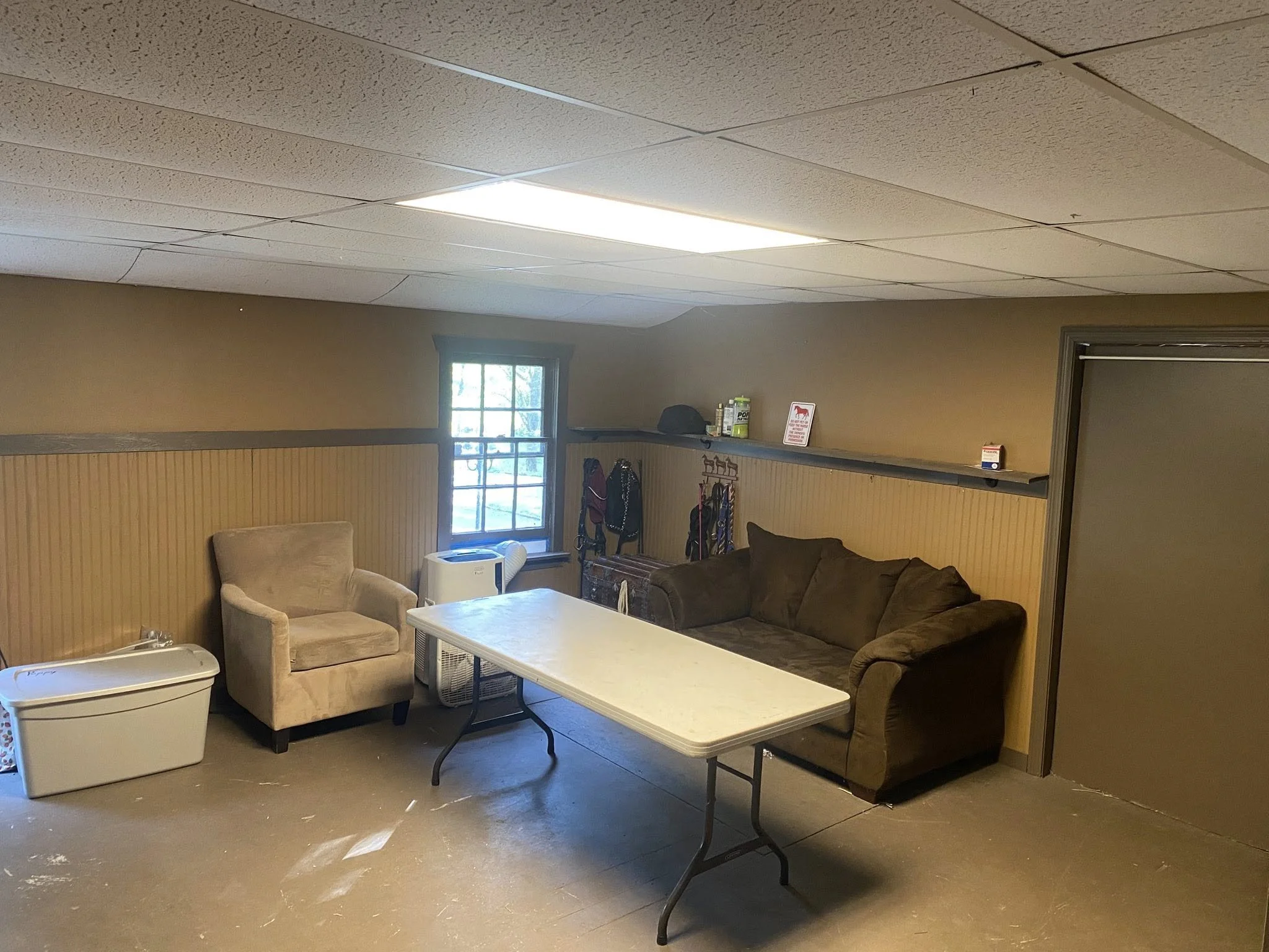 A lounge room for riders and boarders is heated in winter.
