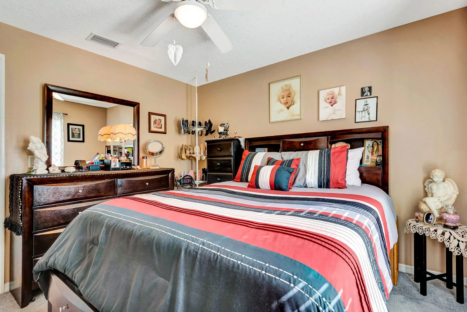 21-web-or-mls-Cypress pond-12.jpg