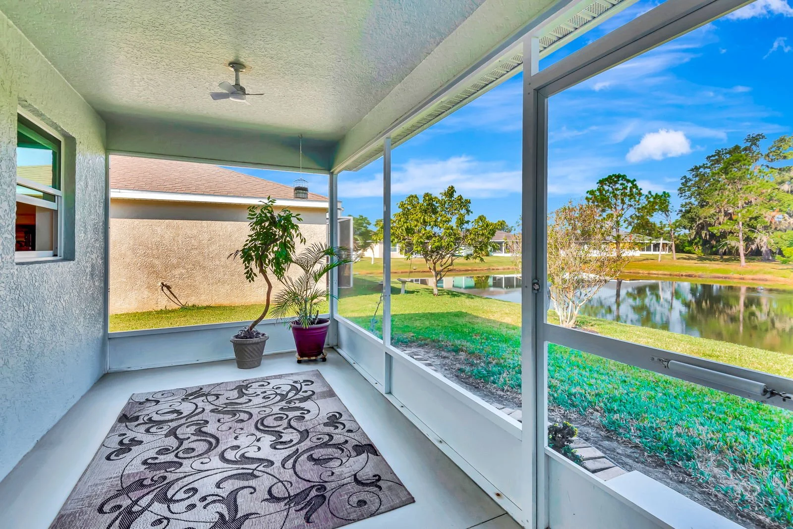 35-web-or-mls-Cypress pond-16.jpg