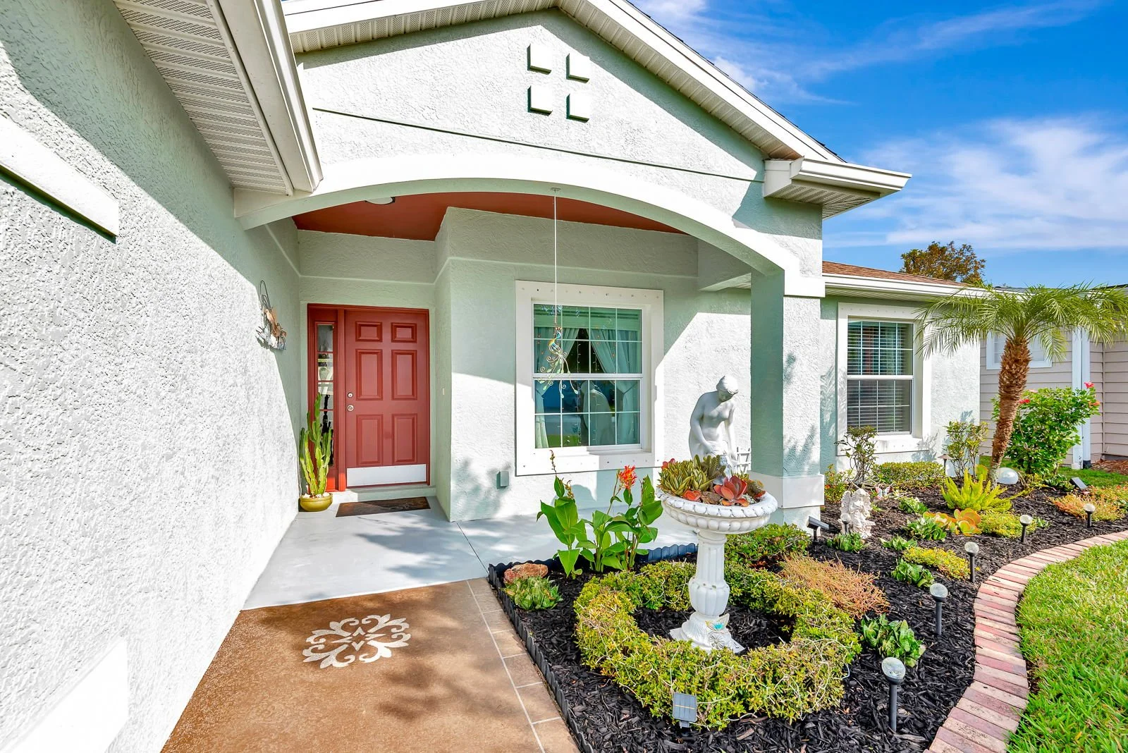 4-web-or-mls-Cypress pond-33.jpg