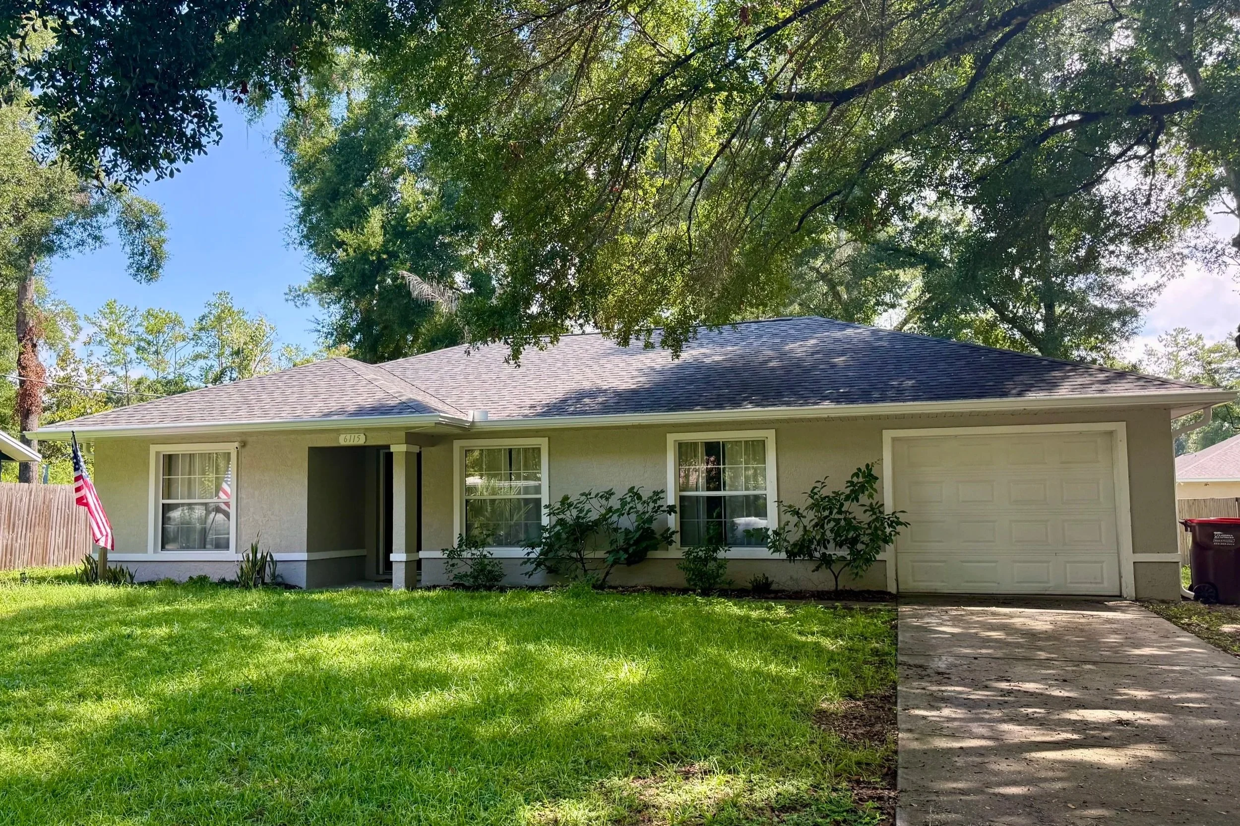 Seamless gutter installation on a home in Silver Springs Shores, Ocala, Florida.