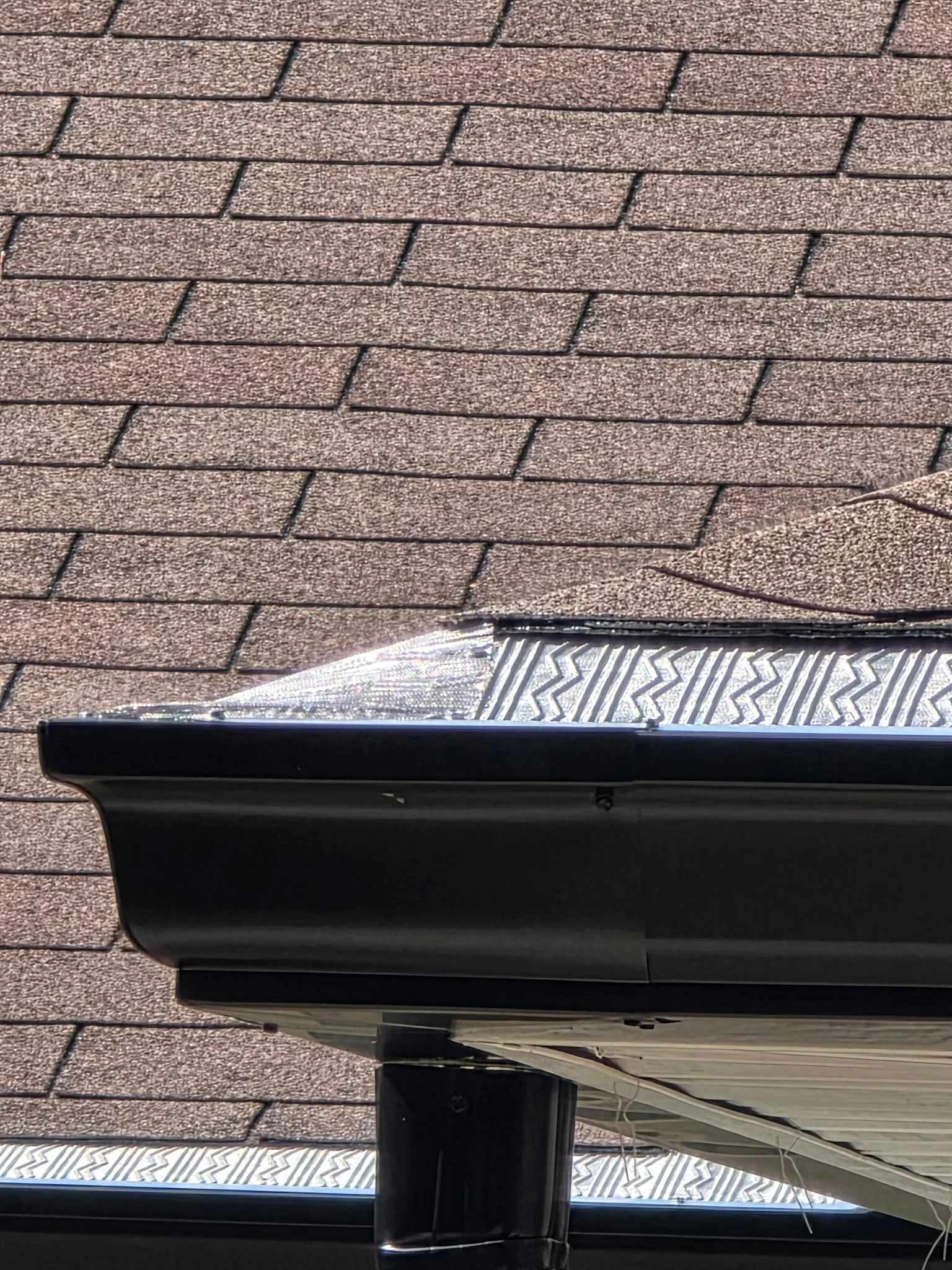 Gutter guard installed on seamless gutter system in Rolling Hills, Dunnellon, Florida