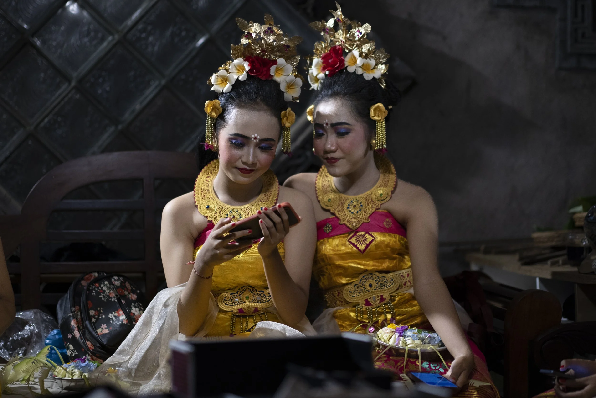 Bali dancers, kids will be kids