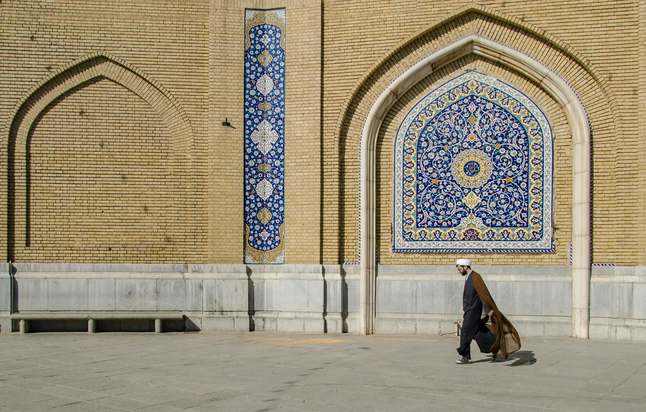 Cultural Identity and Personal Growth: Honoring Your Roots While Evolving