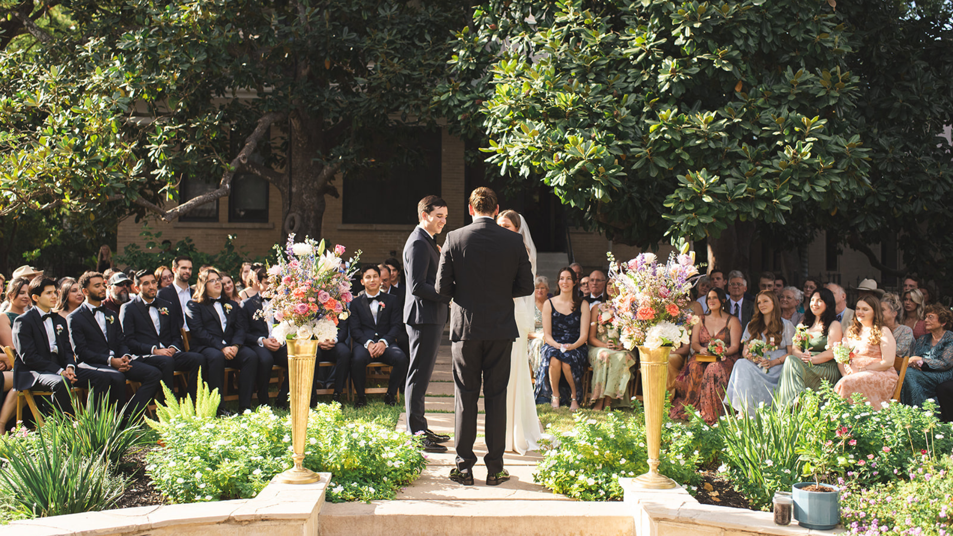 Our Favorite Small Wedding Venues For Elopements & Micro Weddings