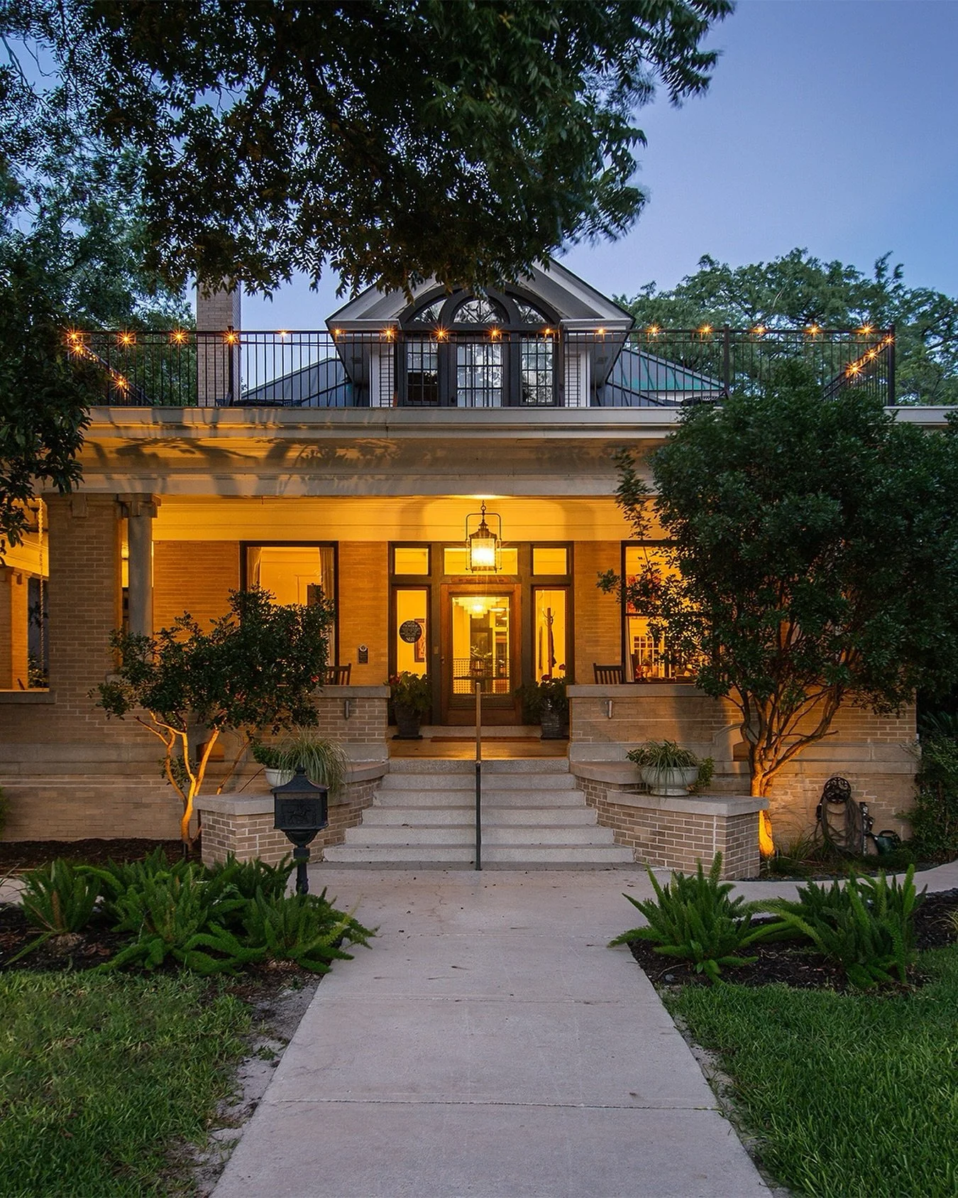 Nestled just off the Main Plaza, Sophie’s Gasthaus stands as one of the most unique places to stay or host in New Braunfels, Texas.
Each of our eight thoughtfully designed suites provides an unforgettable backdrop for restful escapes, intimate