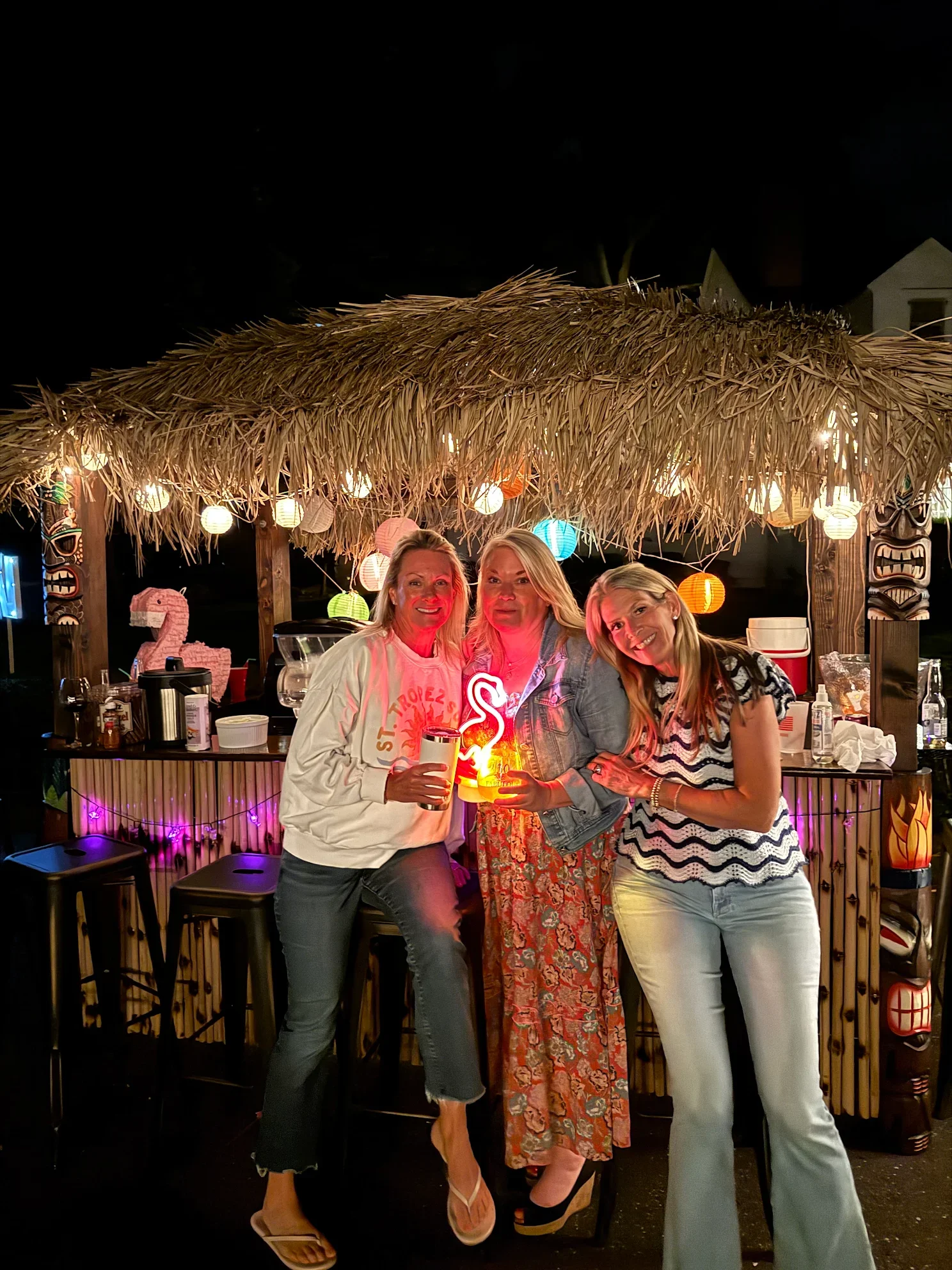 tiki-bar-photo.webp