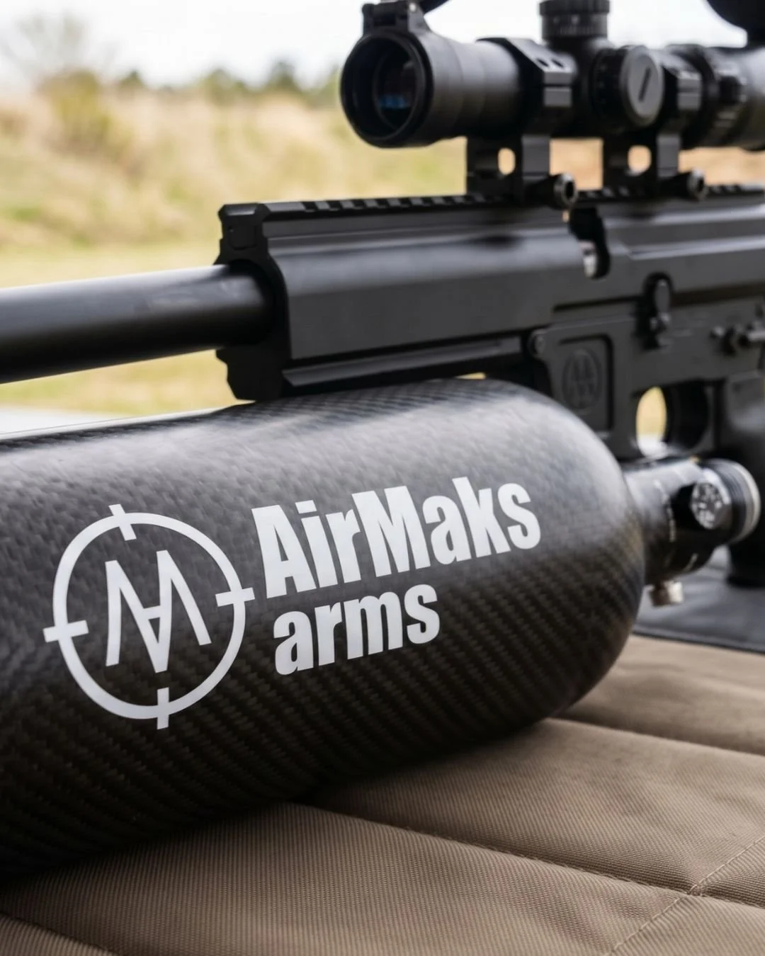 2 Airmaks Arms Decals