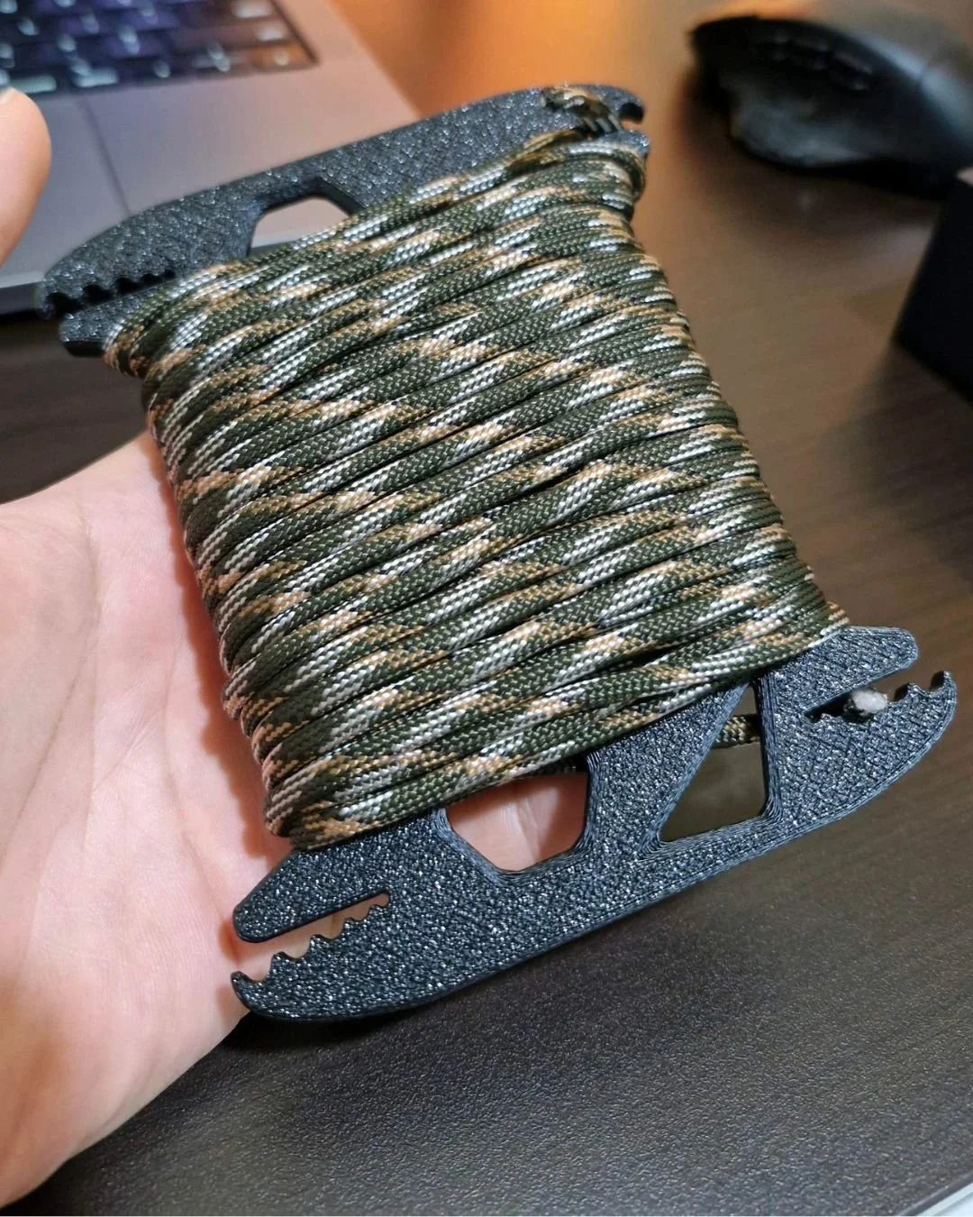 2 Paracord Holder