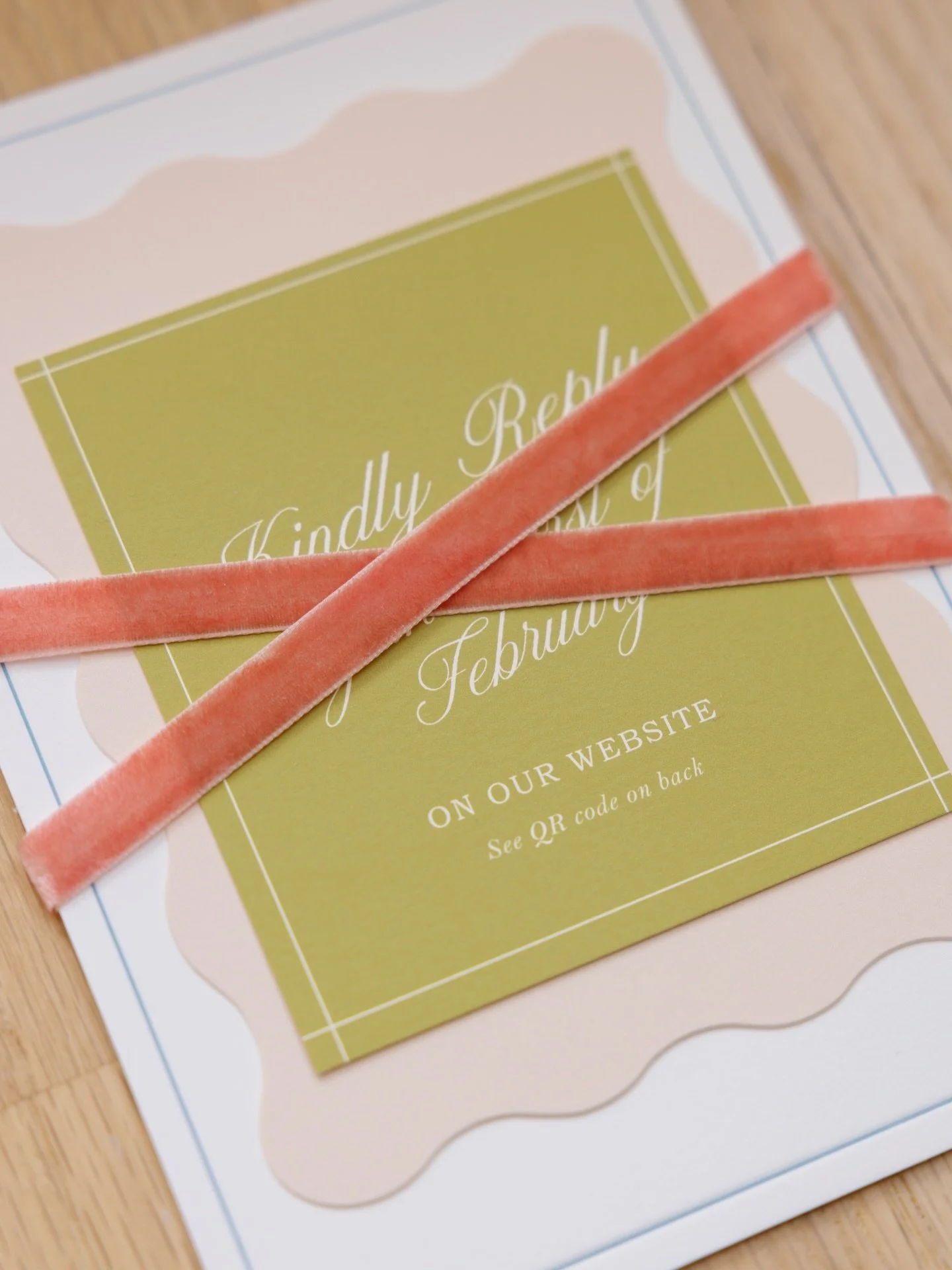 If early spring had a color palette, it&rsquo;d be this 🧺🌼💌🌷

Photo: @triciabailey.co 
Venue: @thehawthornehouse 
Bride: @lindygoetzmann