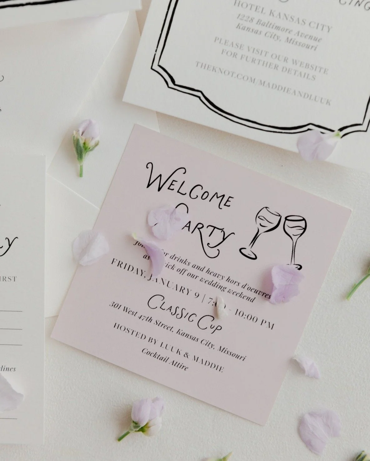 Forever voting yes to Welcome Party cards with personality and FUN 🥂

Flatlay | @ashleyicephotos
Planning &amp; Design | @hitchedinkc
