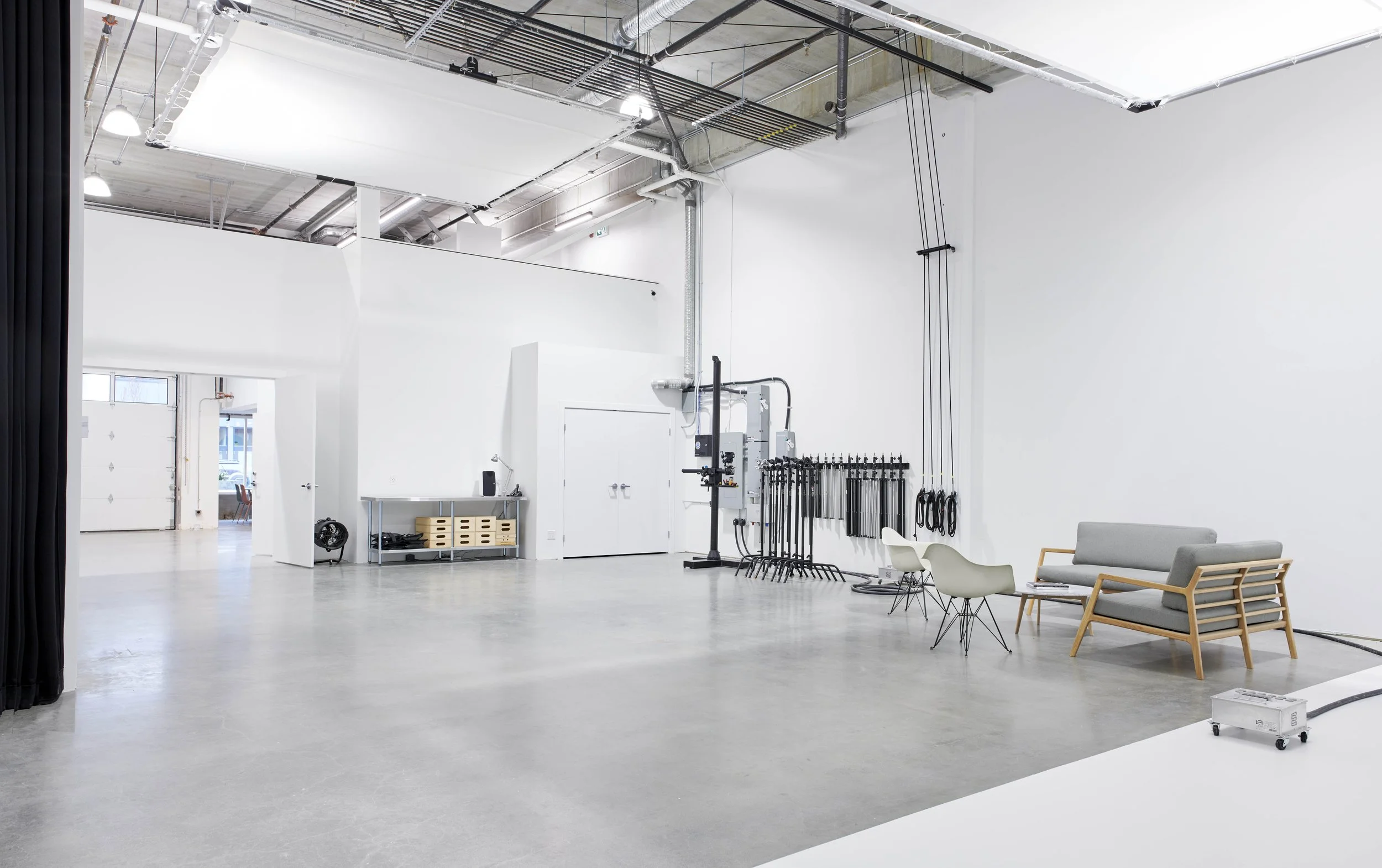 02_Studio_B_view.jpg