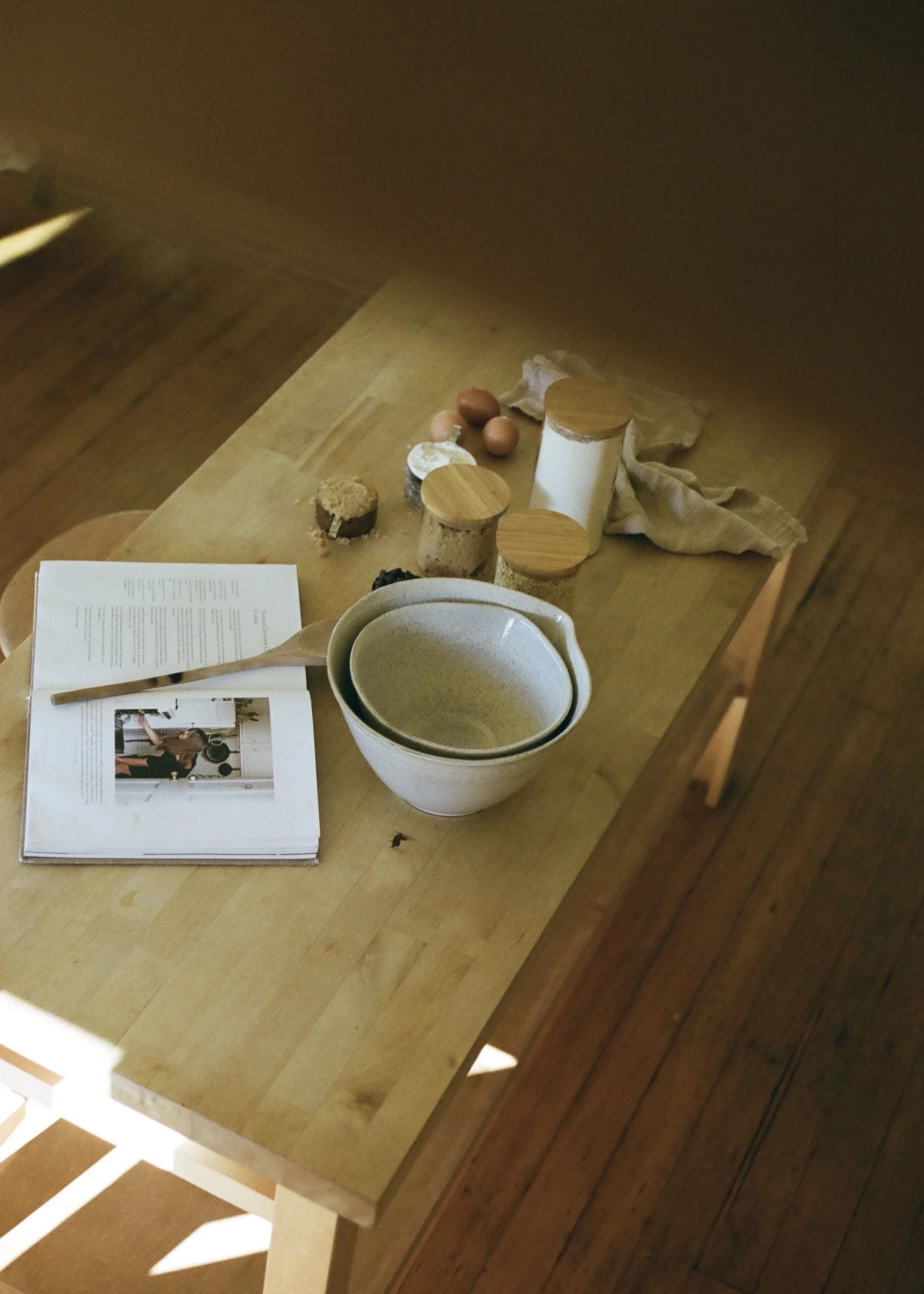 the kinfolk table oatmeal chocolate chip cookies 
