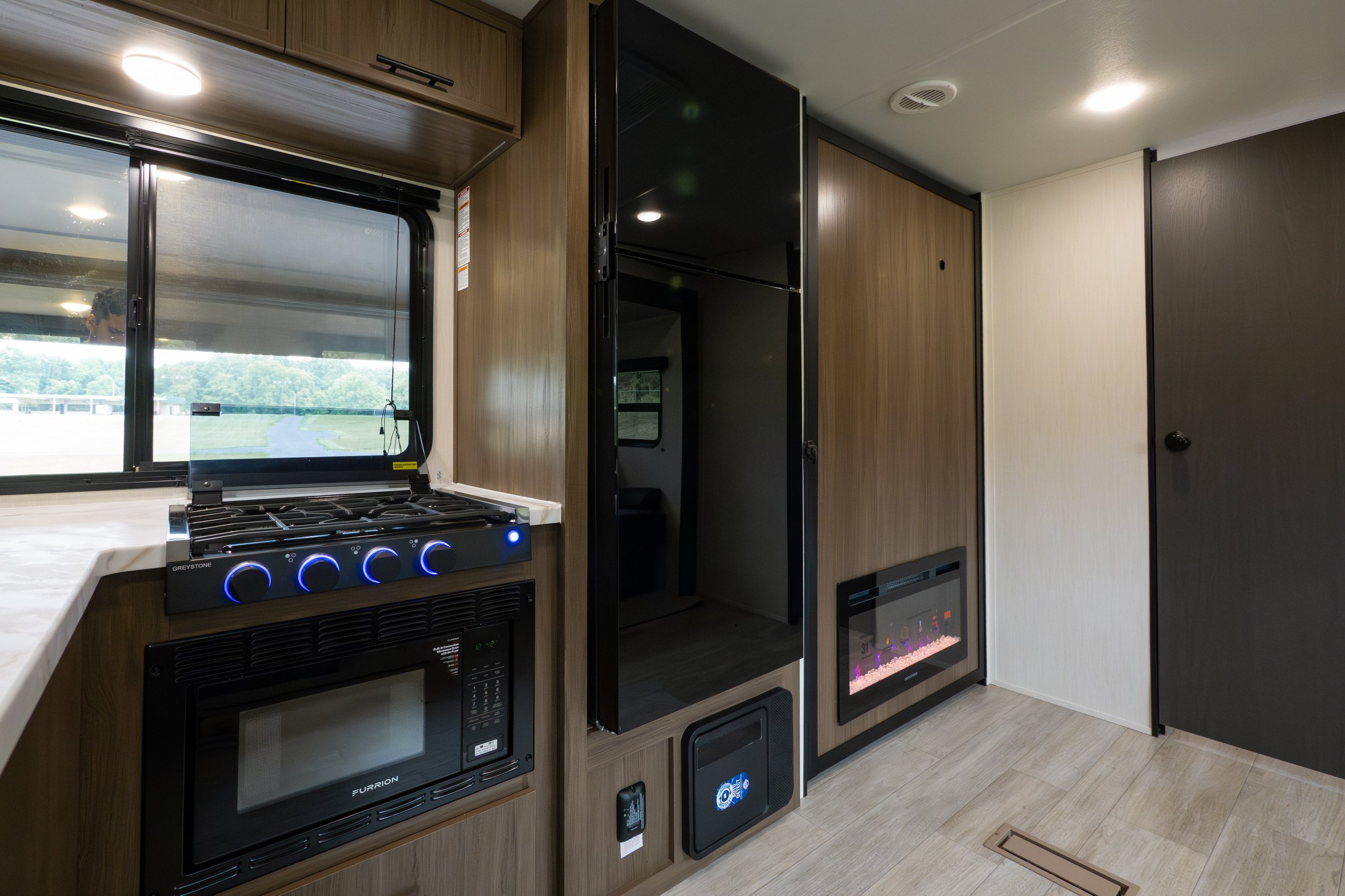 6. 12-volt refrigerator.jpg