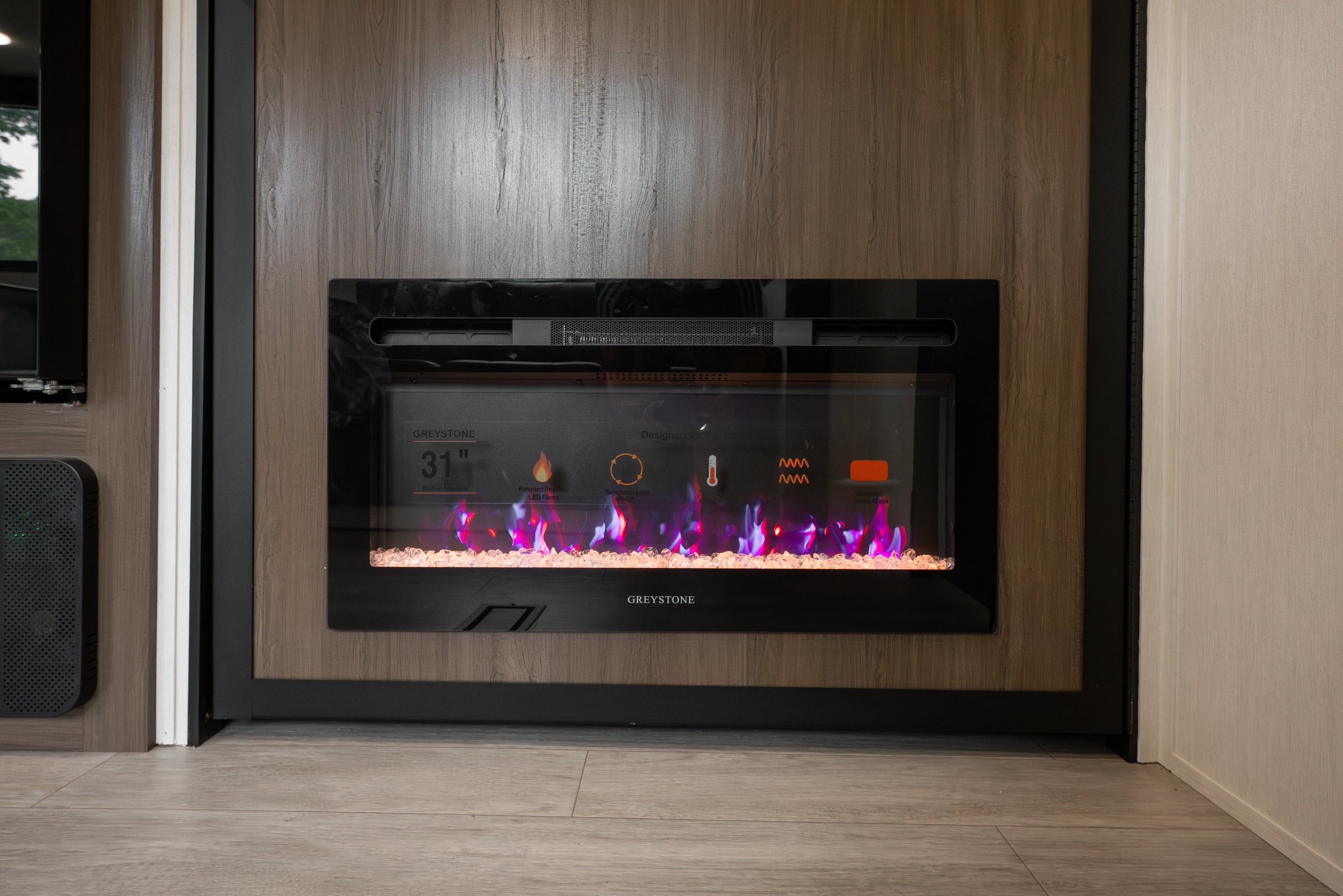 9. Fireplace.jpg