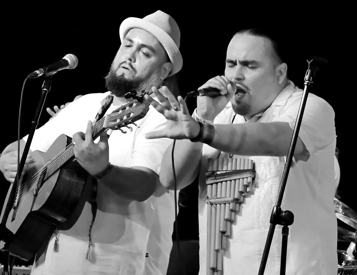 Debajito&rsquo;s EP Entremundos is available NOW on all streaming platforms!

Entremundos: A Musical Journey Across Borders

The album Entremundos reflects Debajito&rsquo;s unique sound which fuses hip-hop, cumbia, salsa, afrobeats, and more. The alb