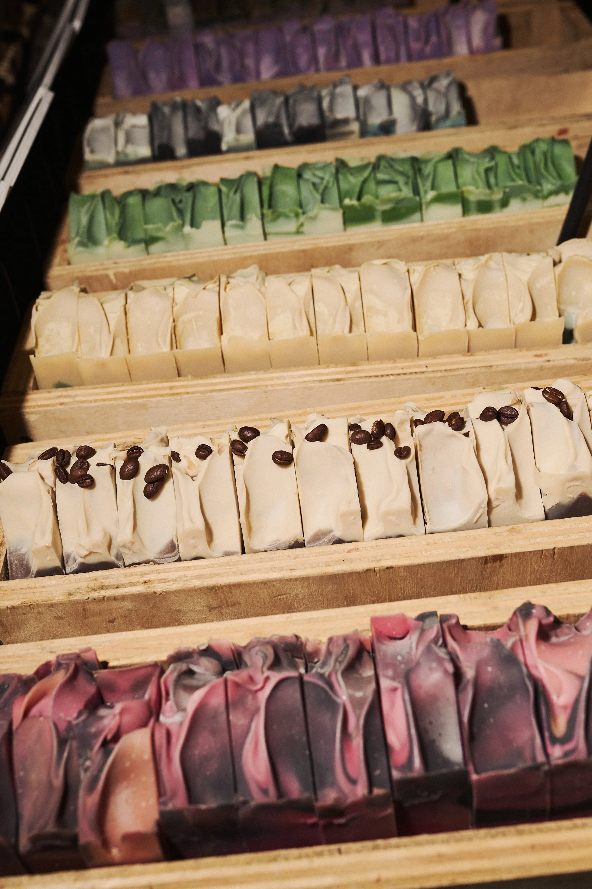 MAYSNIGHTMARKET_925_172.jpg