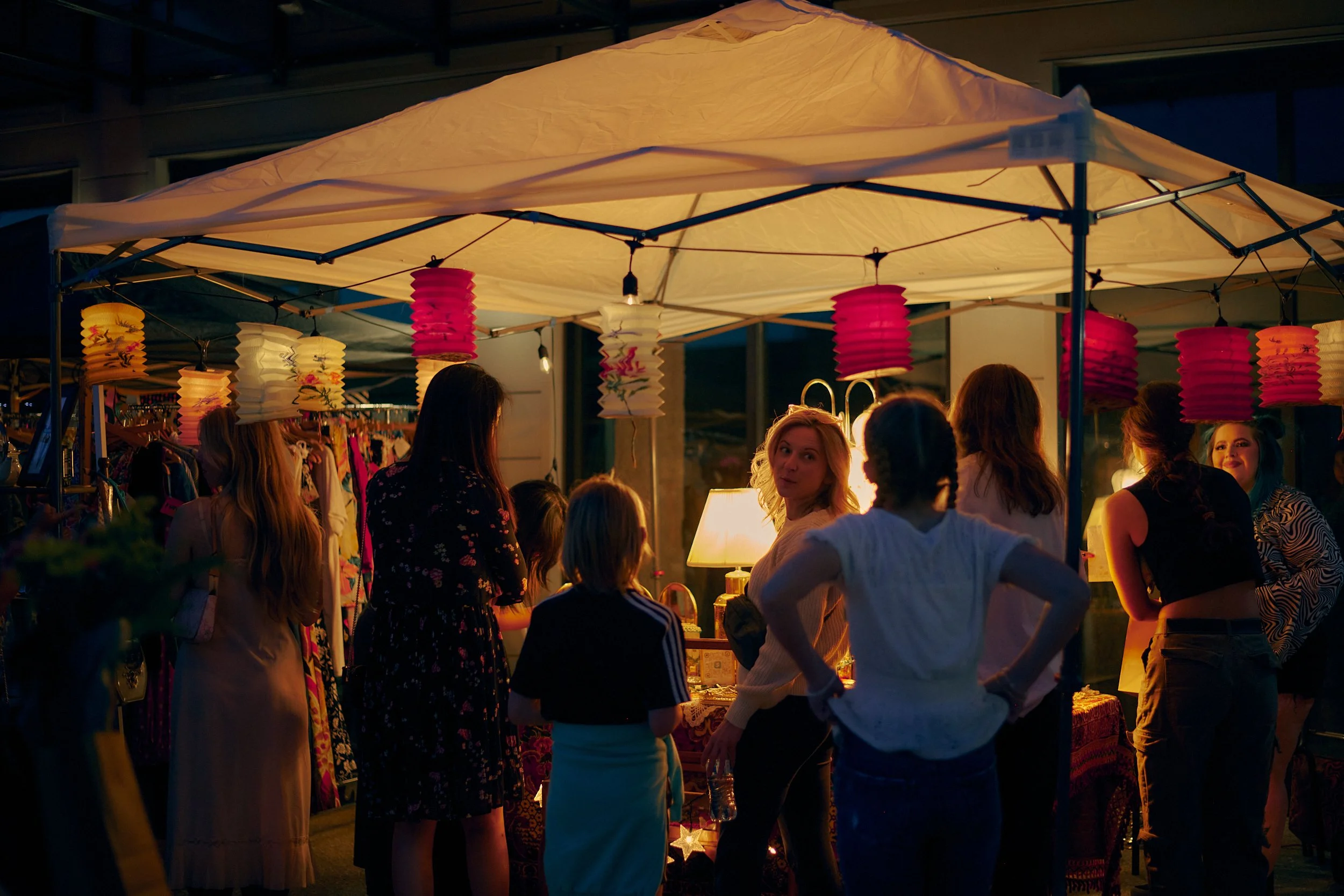MAYSNIGHTMARKET_77.jpg