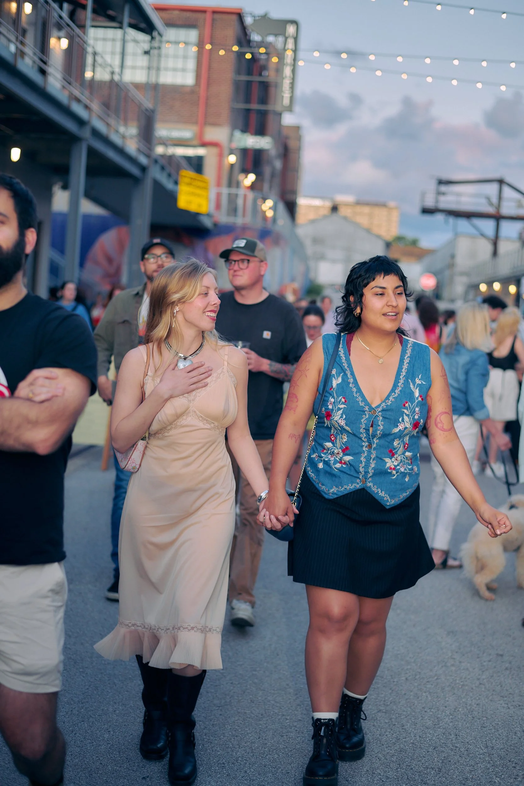 MAYSNIGHTMARKET_57.jpg