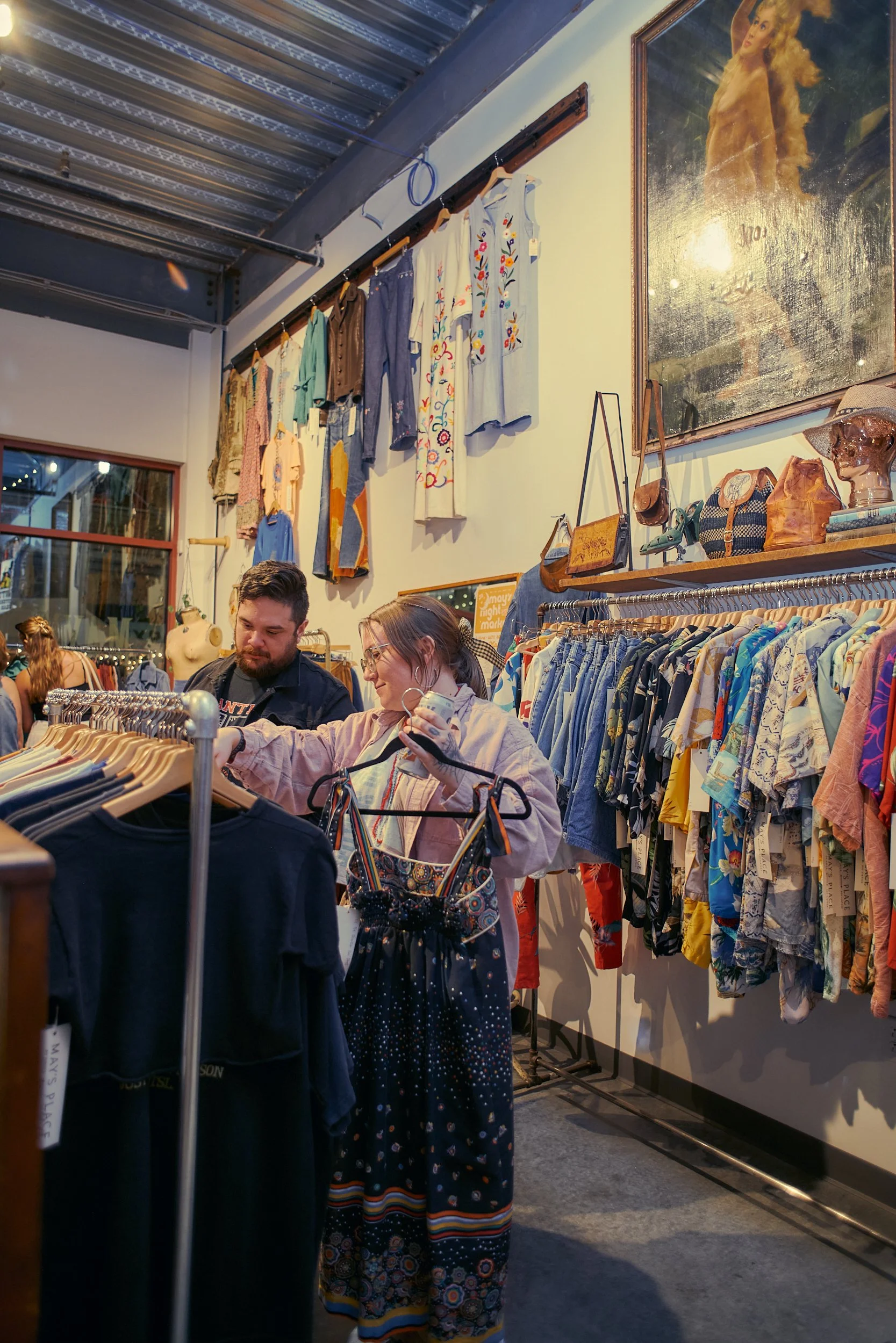 MAYSNIGHTMARKET_107.jpg