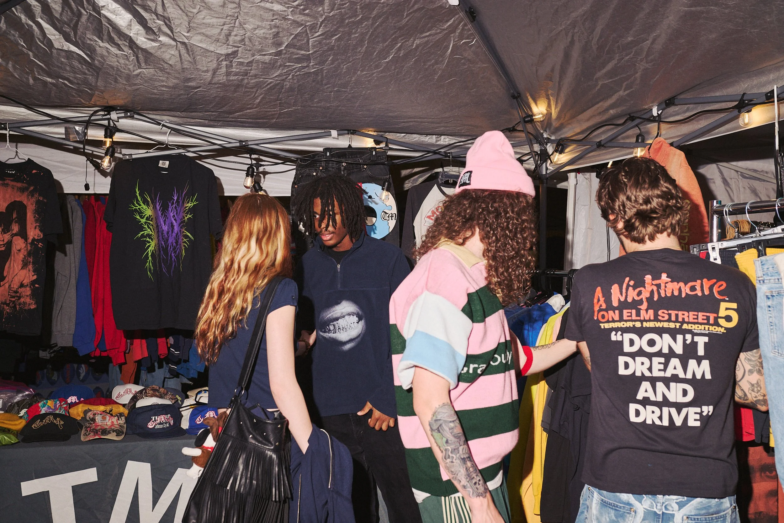 MAYSNIGHTMARKET_925_143.jpg