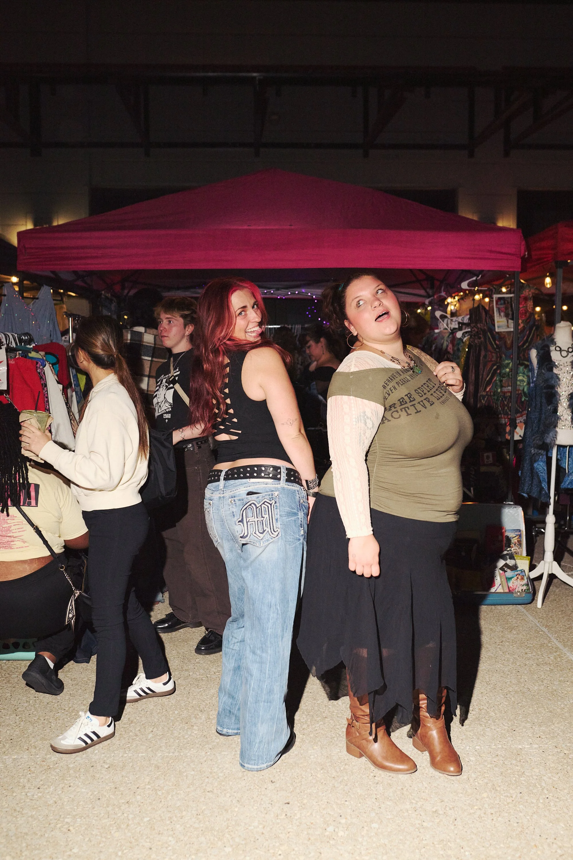 MAYSNIGHTMARKET_925_17.jpg