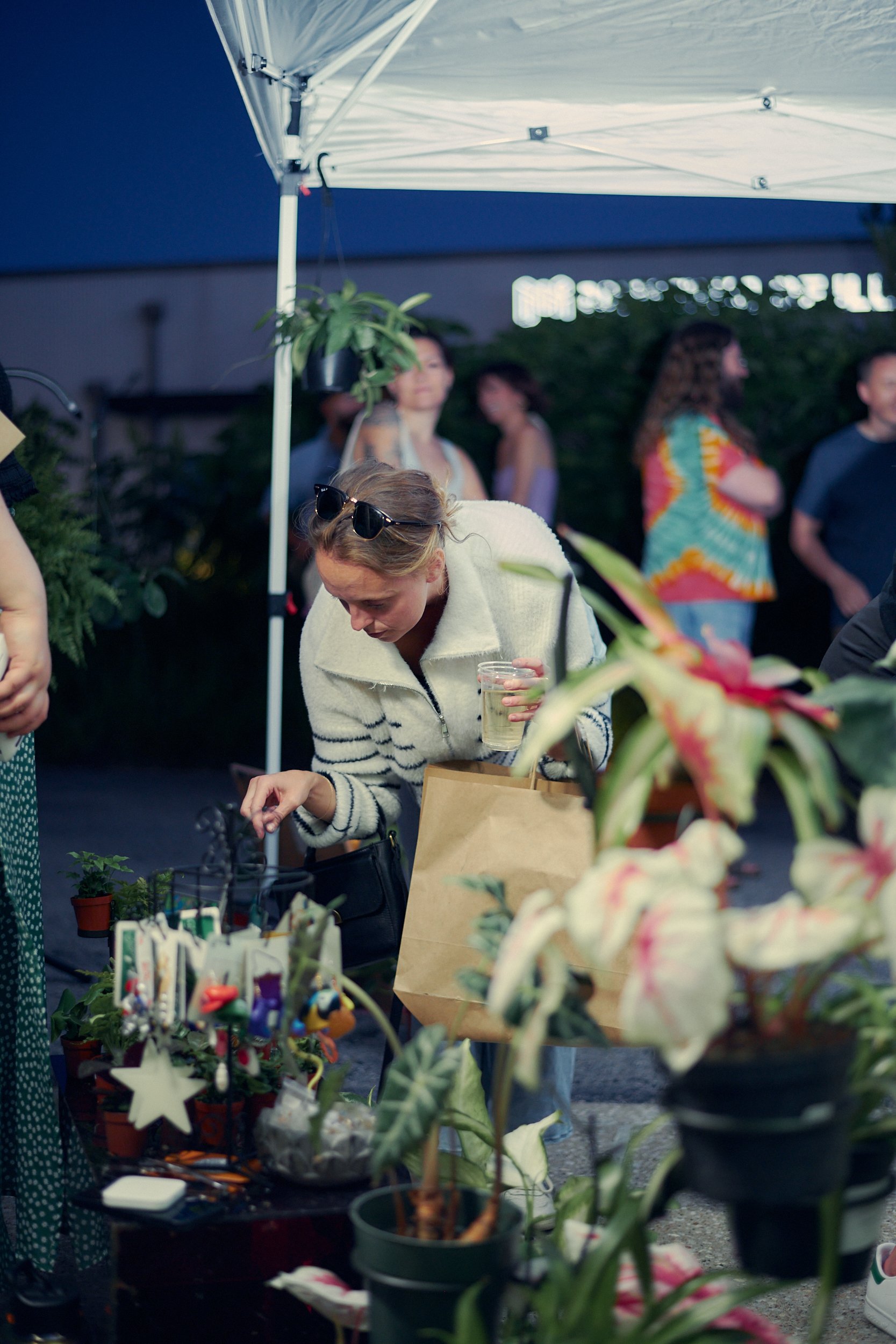 MAYSNIGHTMARKET_76.jpg