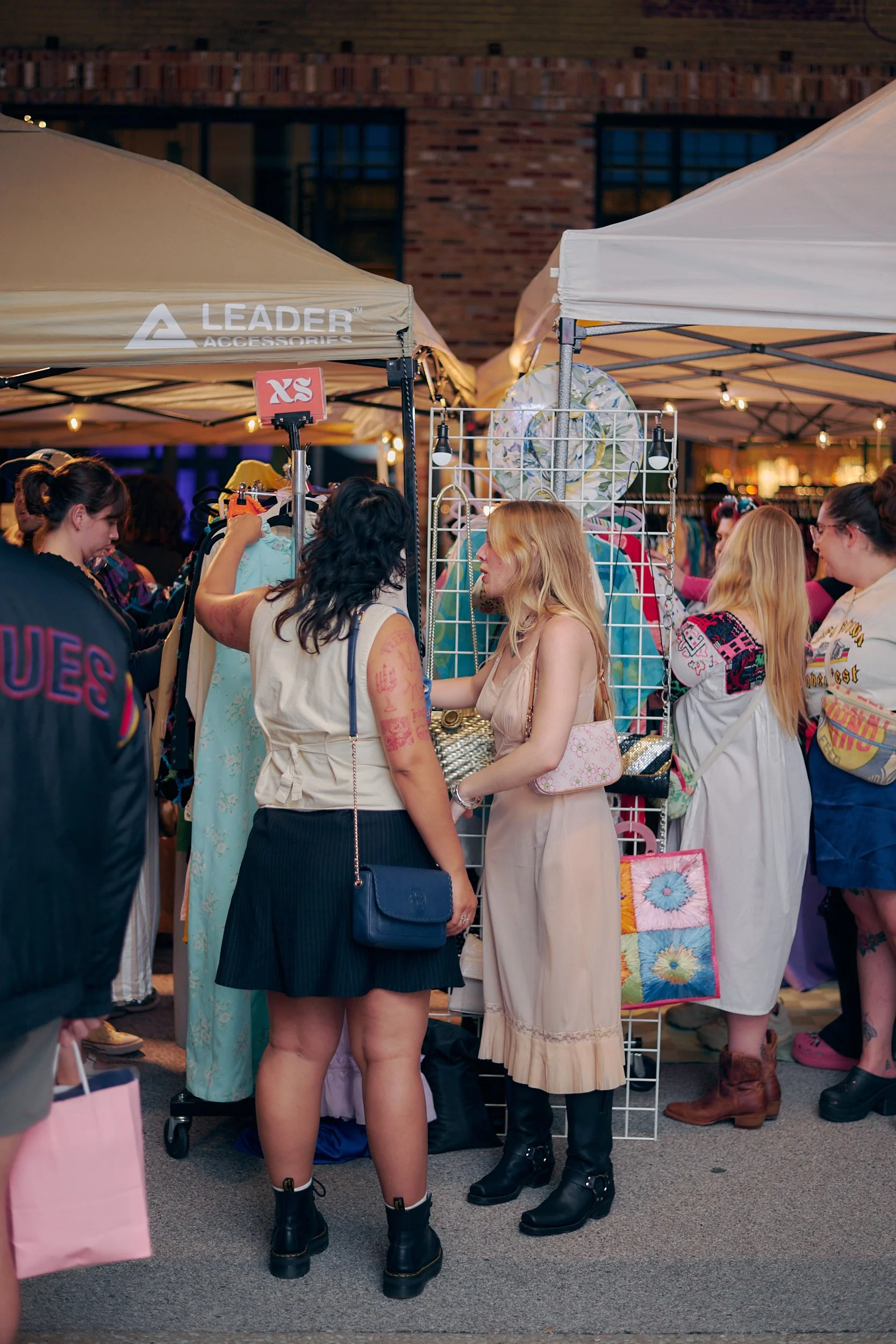 MAYSNIGHTMARKET_72.jpg