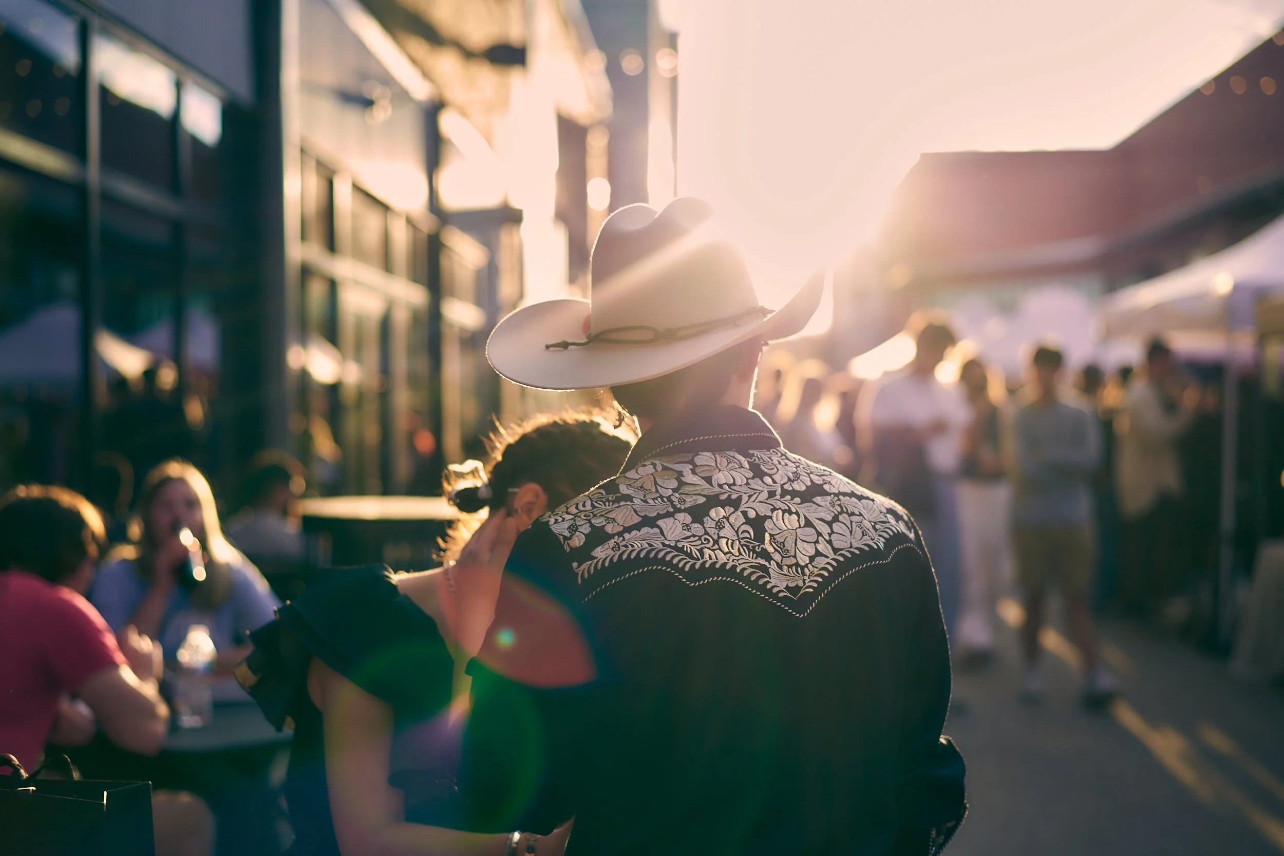 MAYSNIGHTMARKET_4.jpg