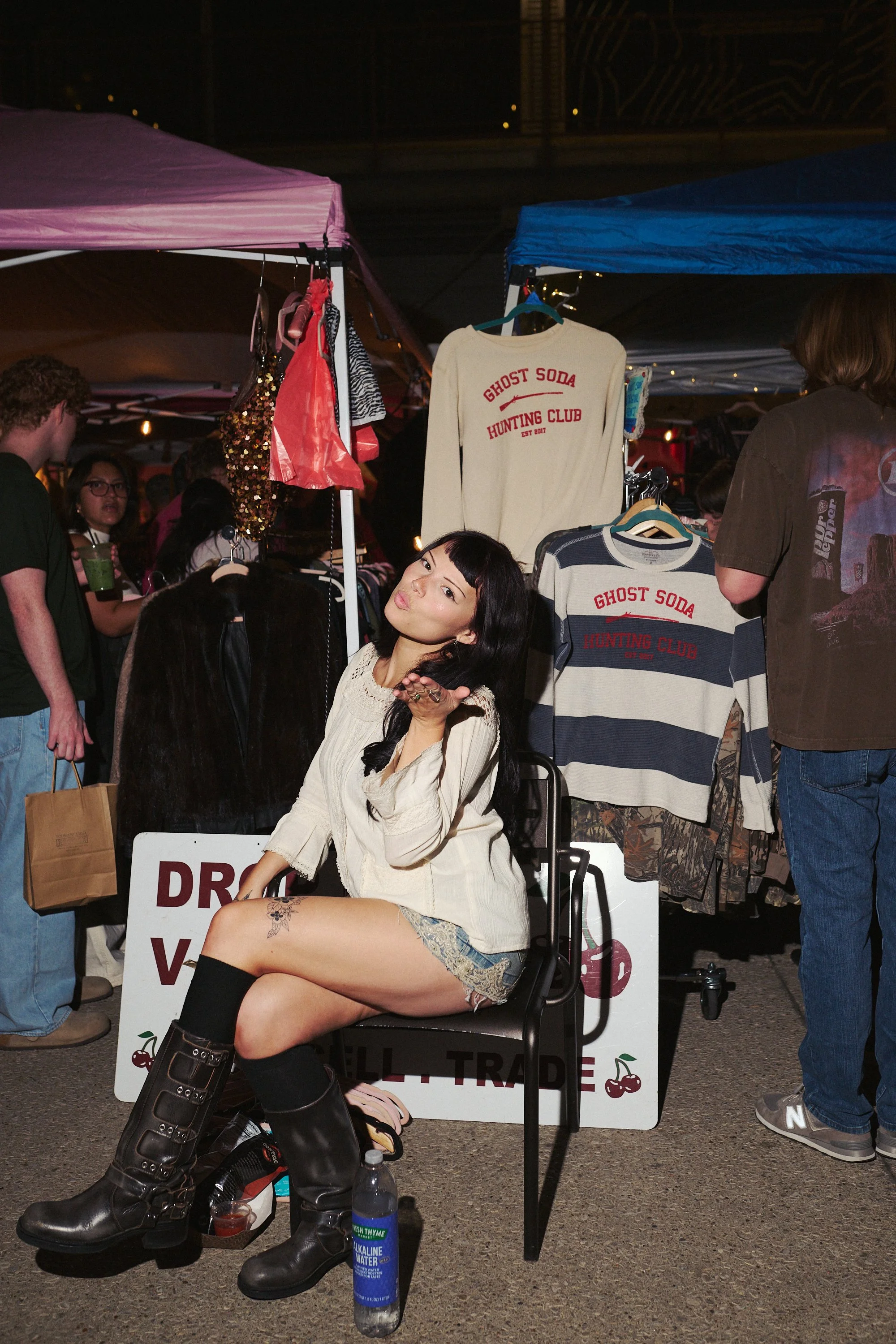 MAYSNIGHTMARKET_925_27.jpg